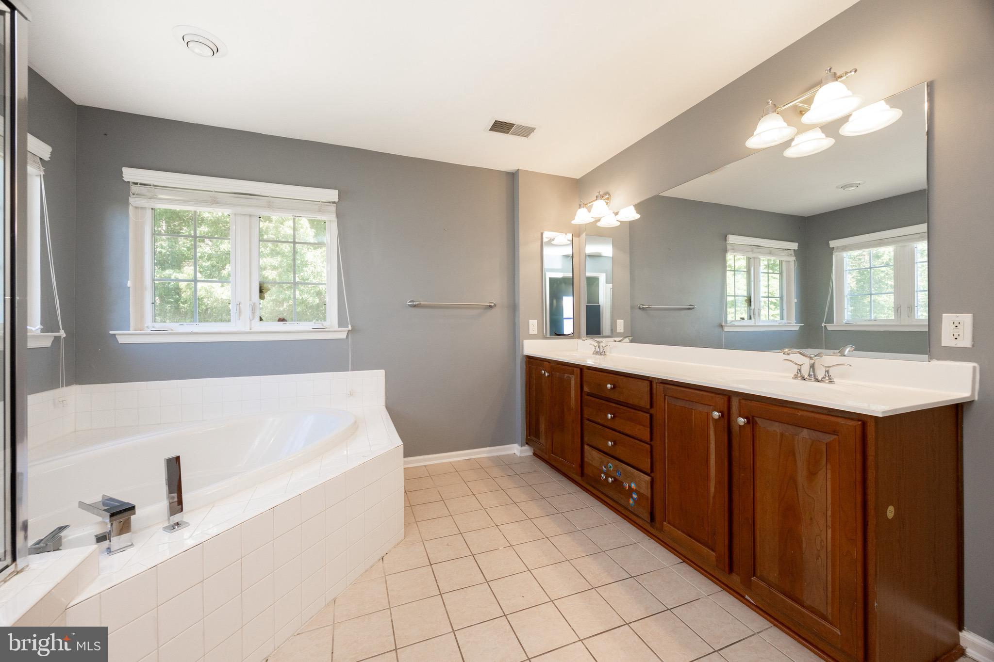 THE FIELDS AT CREEKV - Residential