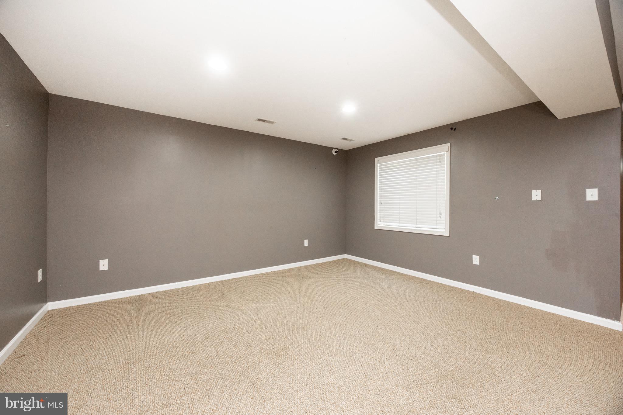 THE FIELDS AT CREEKV - Residential