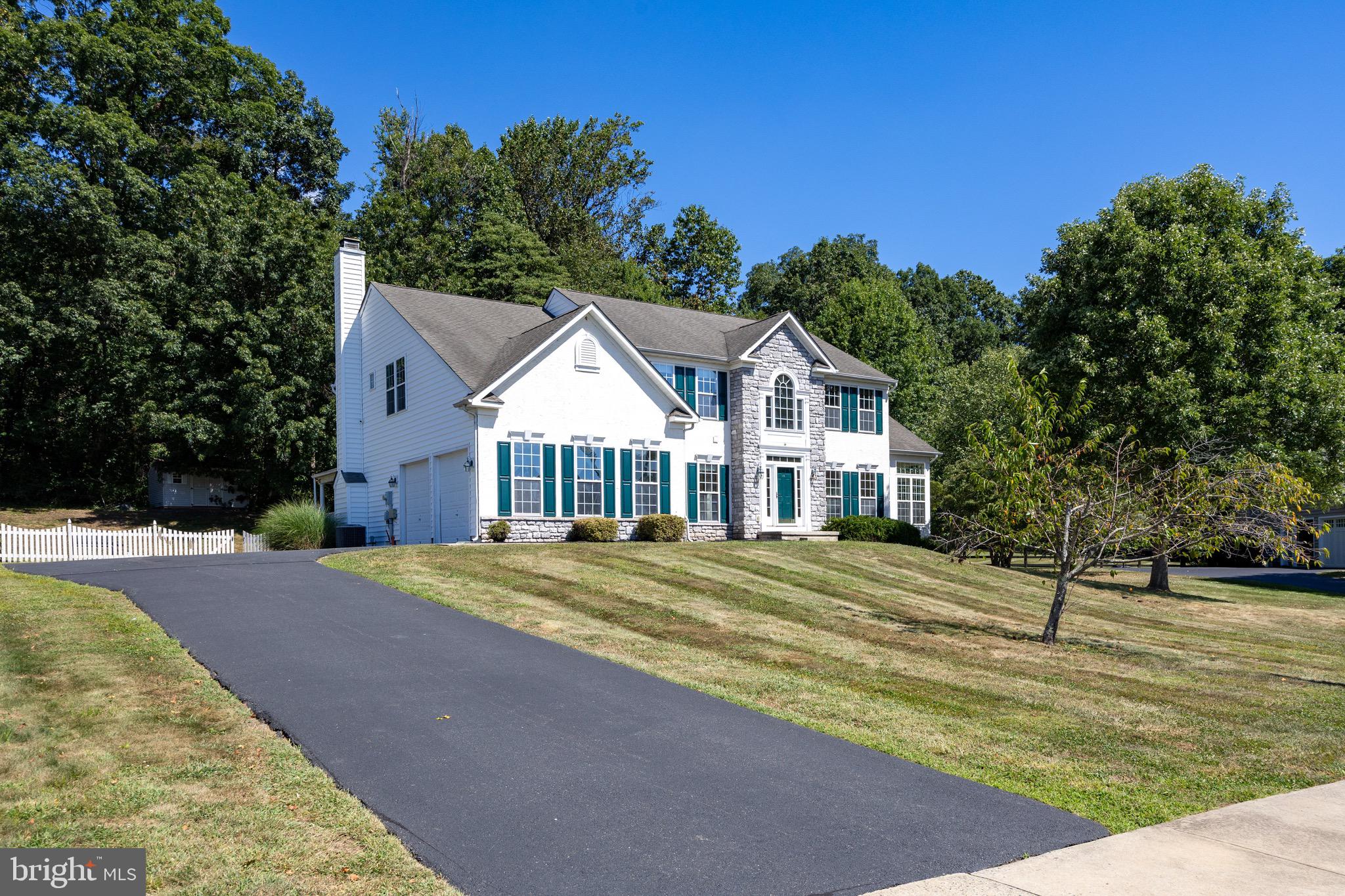THE FIELDS AT CREEKV - Residential