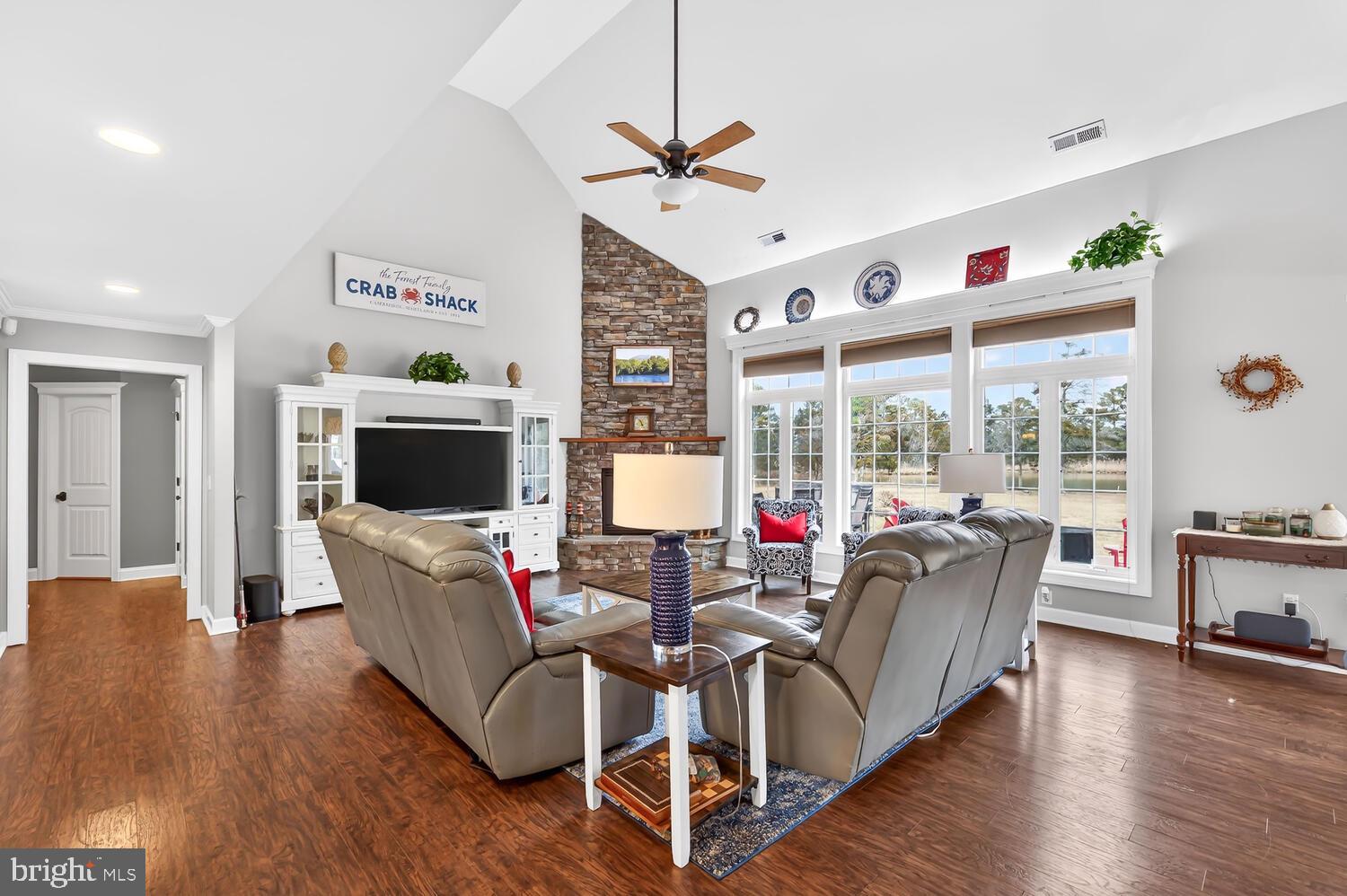 HERON HARBOUR - Residential