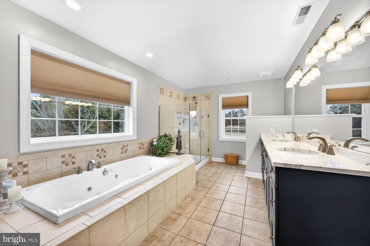 HERON HARBOUR - Residential