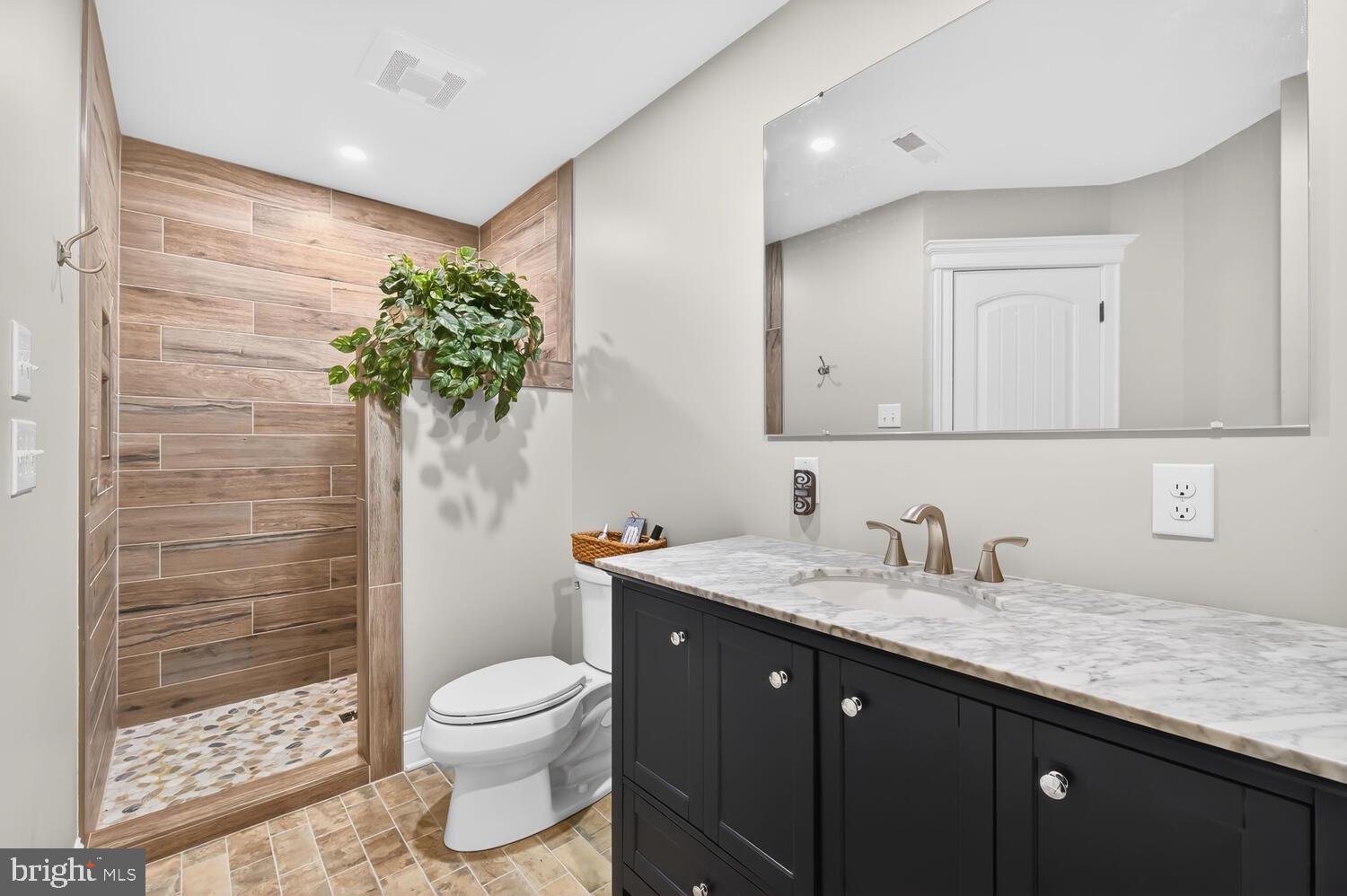 HERON HARBOUR - Residential