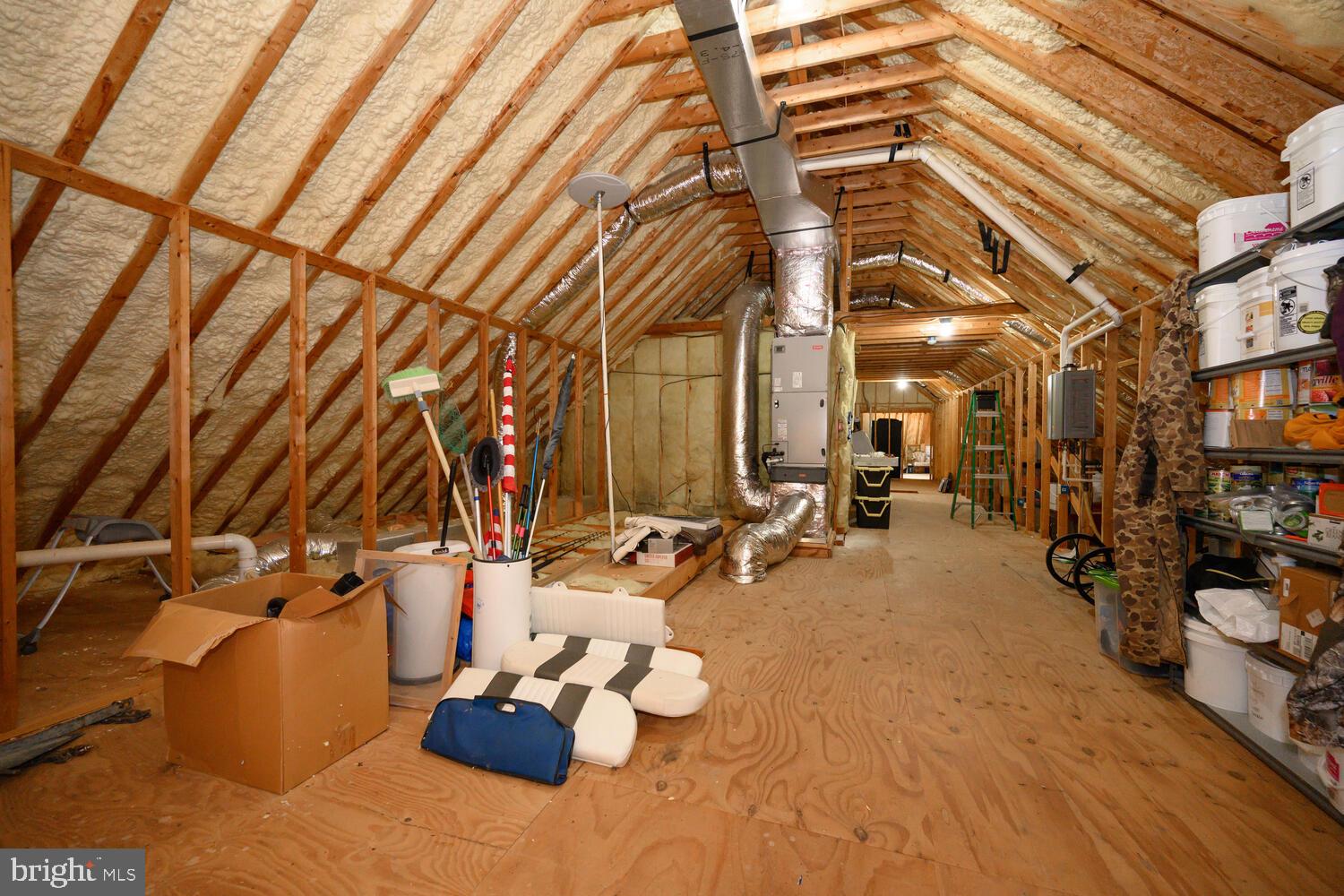 HERON HARBOUR - Residential