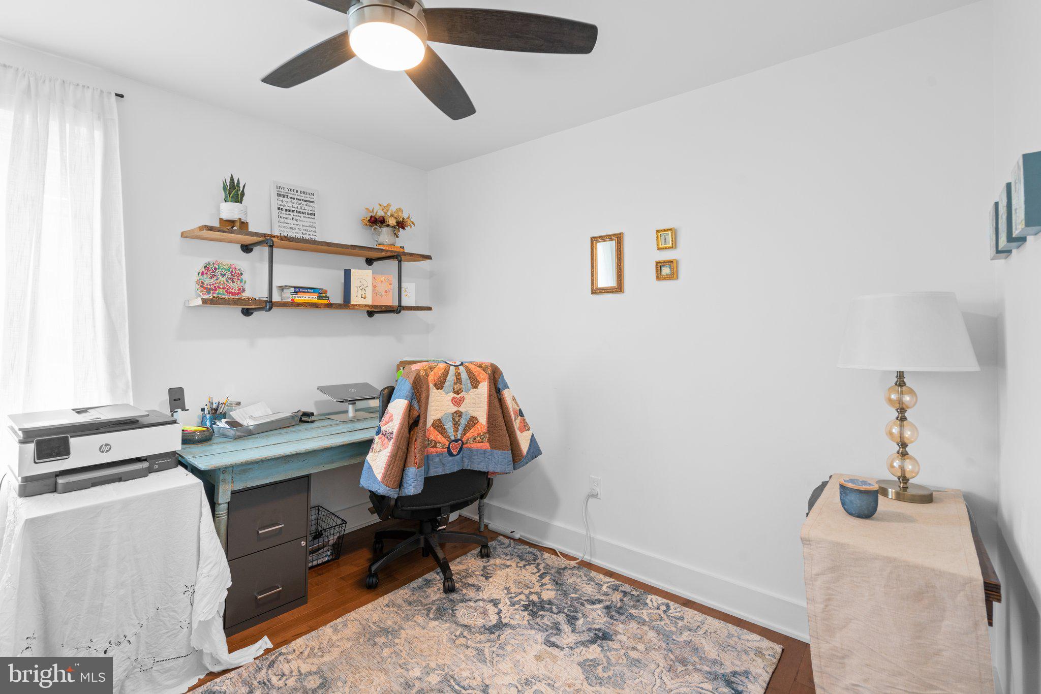 HOES HEIGHTS - Residential