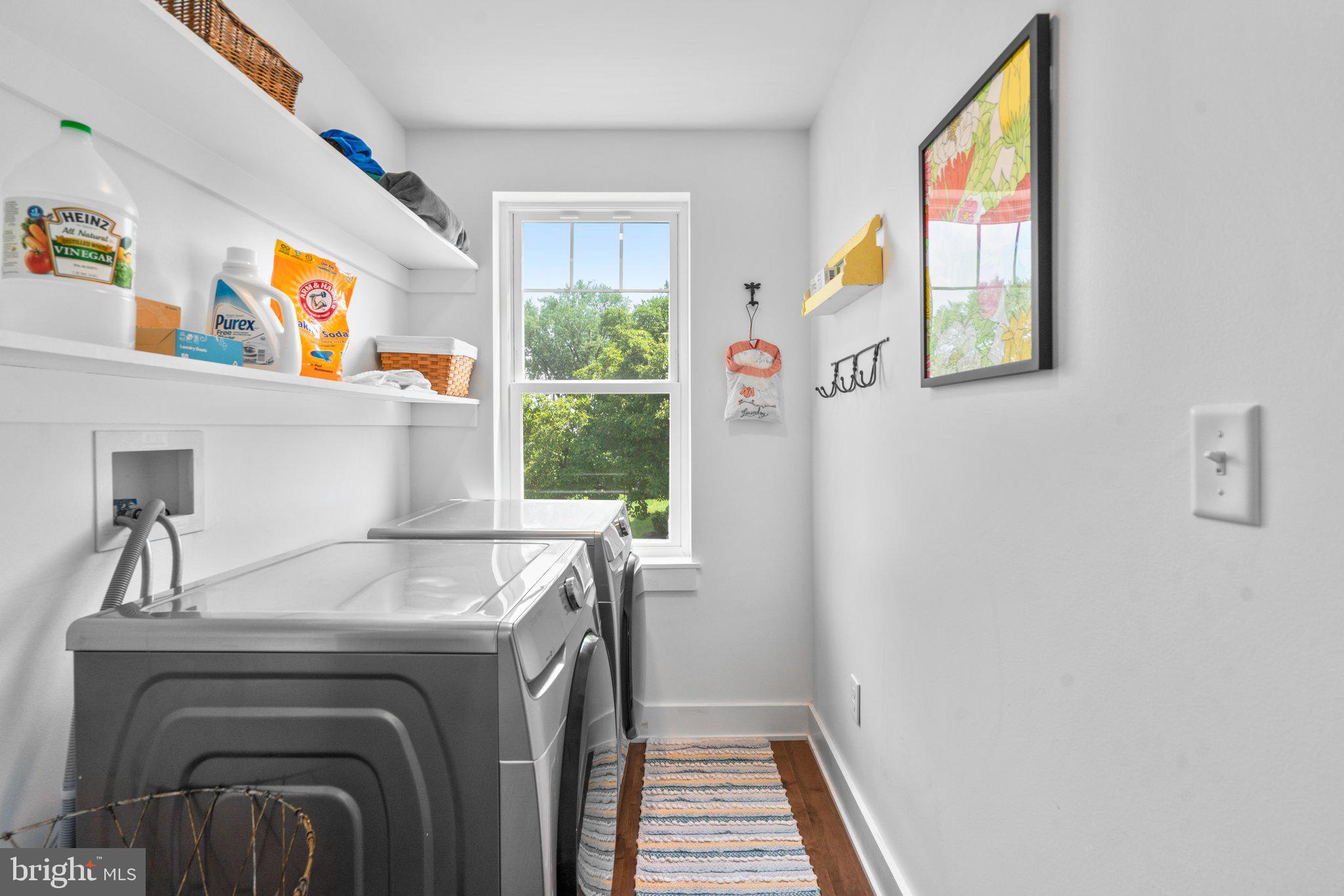 HOES HEIGHTS - Residential