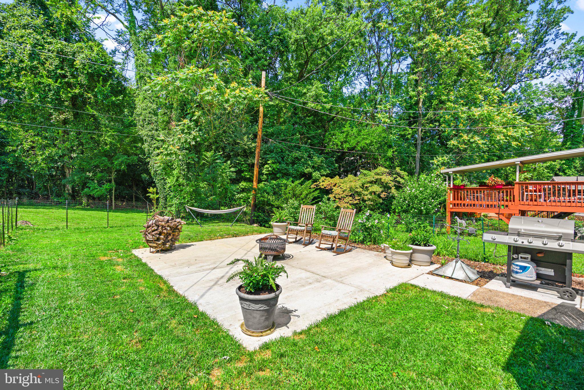 HOES HEIGHTS - Residential