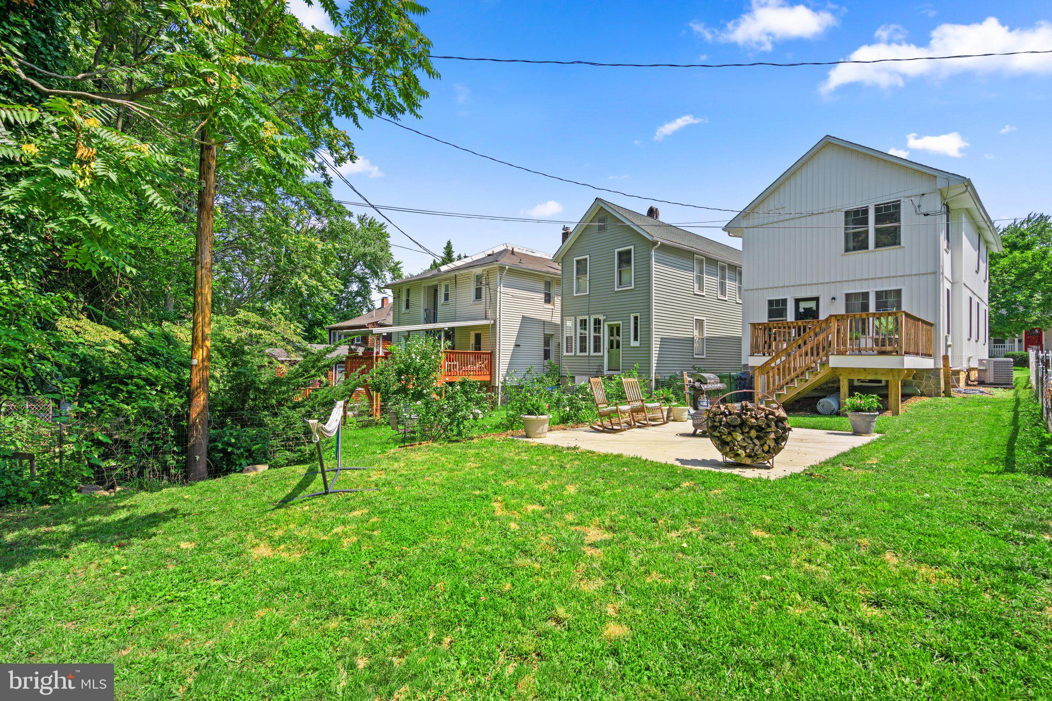 HOES HEIGHTS - Residential