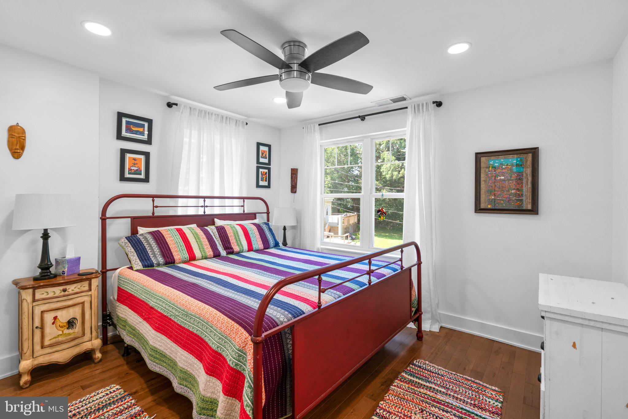 HOES HEIGHTS - Residential