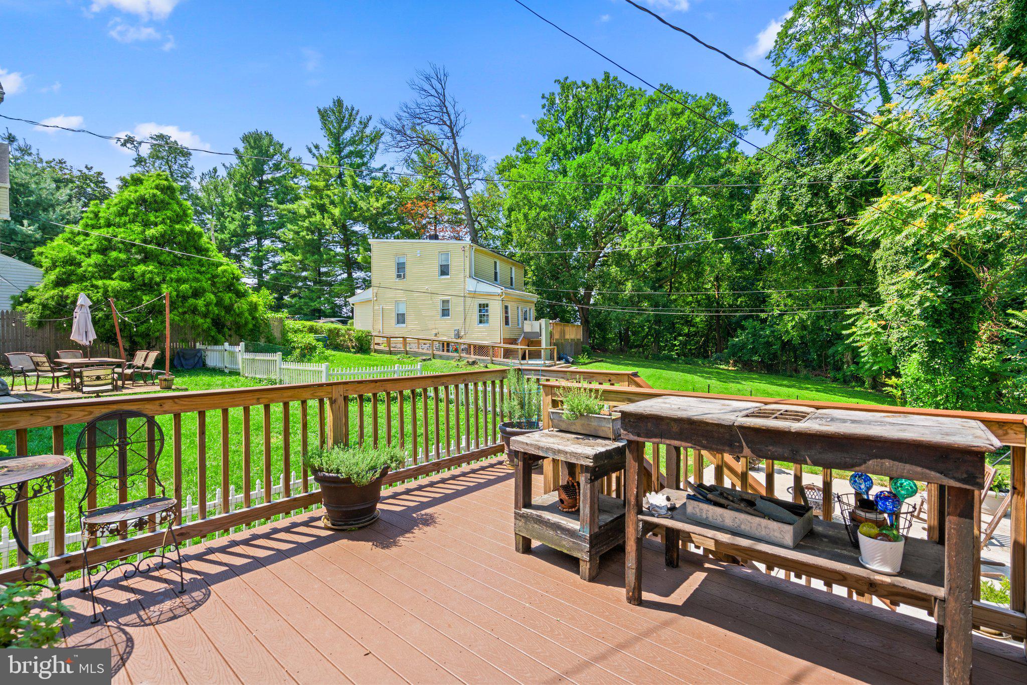 HOES HEIGHTS - Residential