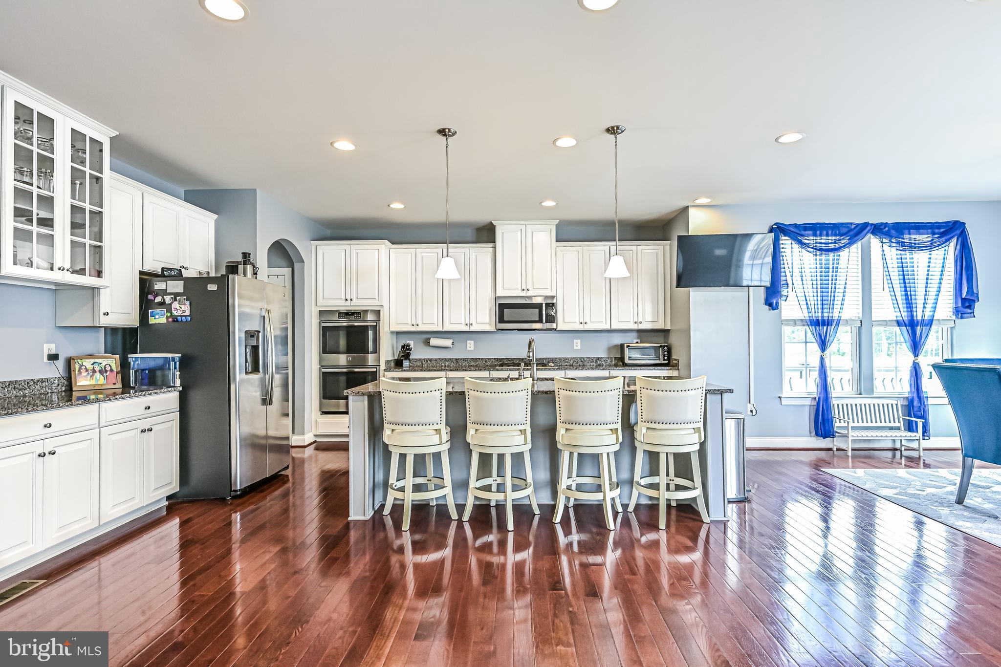 LIBERTY KNOLLS - Residential