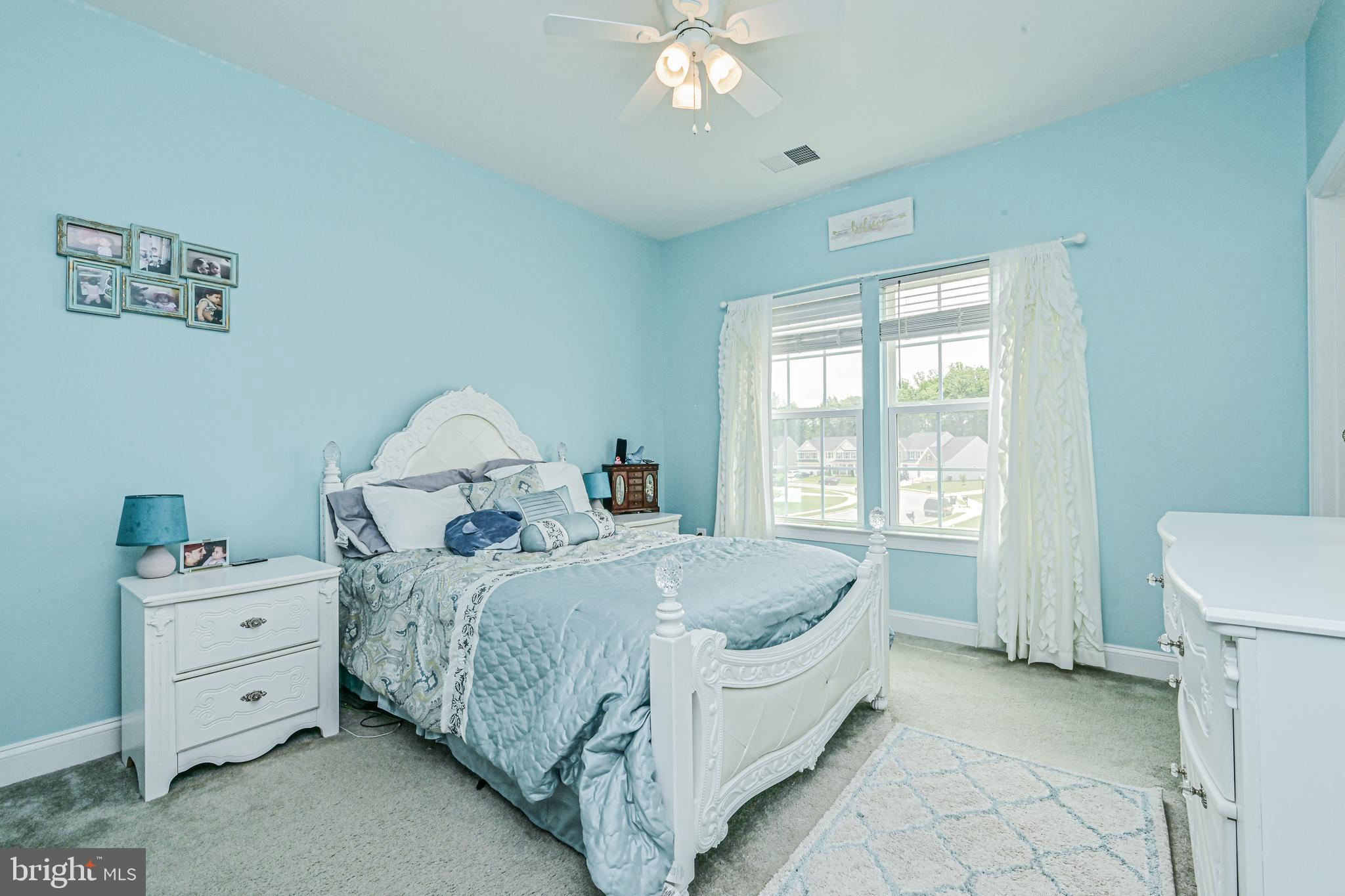 LIBERTY KNOLLS - Residential