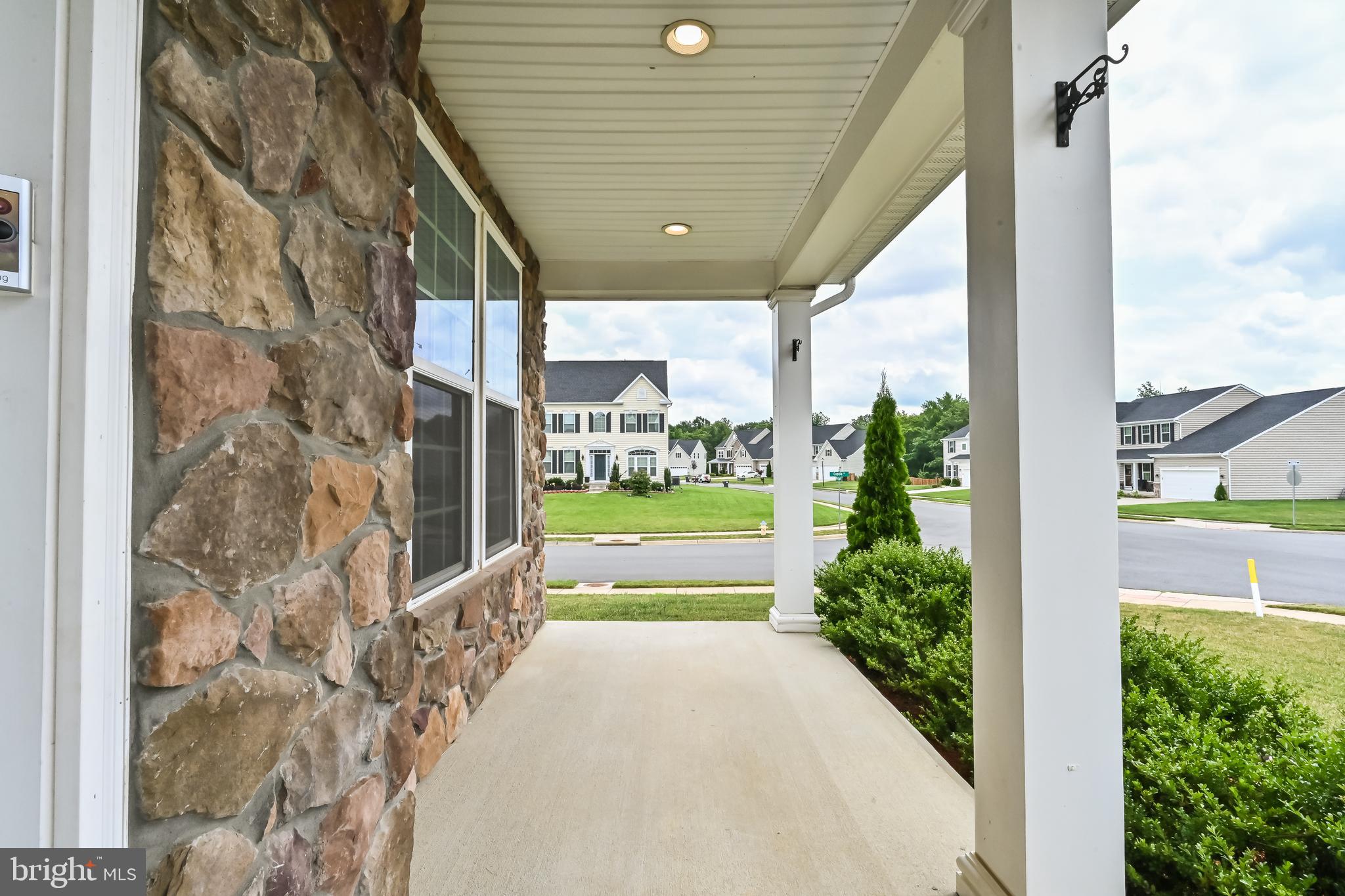 LIBERTY KNOLLS - Residential