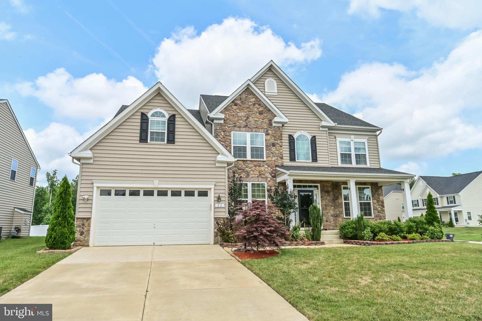 LIBERTY KNOLLS - Residential