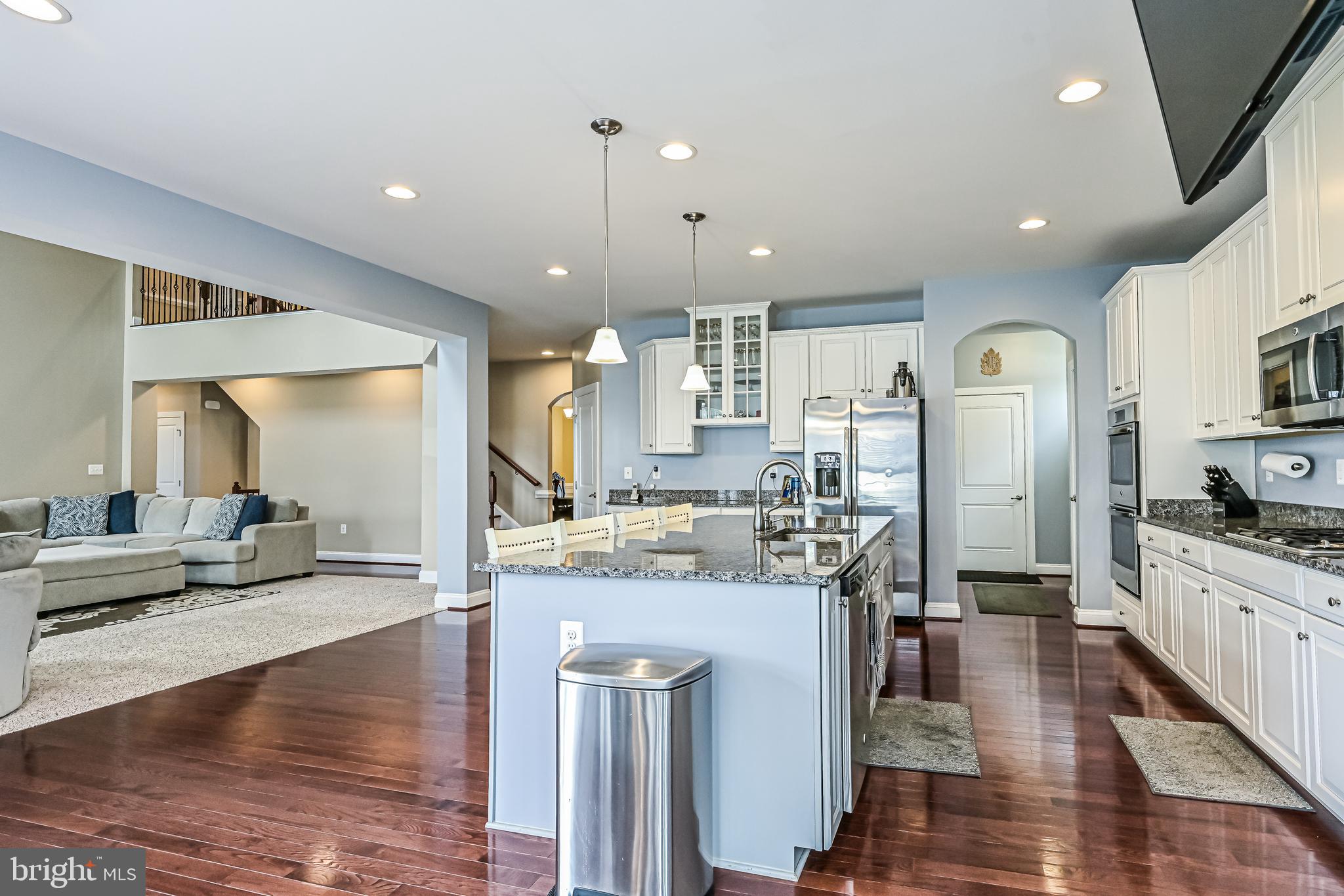 LIBERTY KNOLLS - Residential