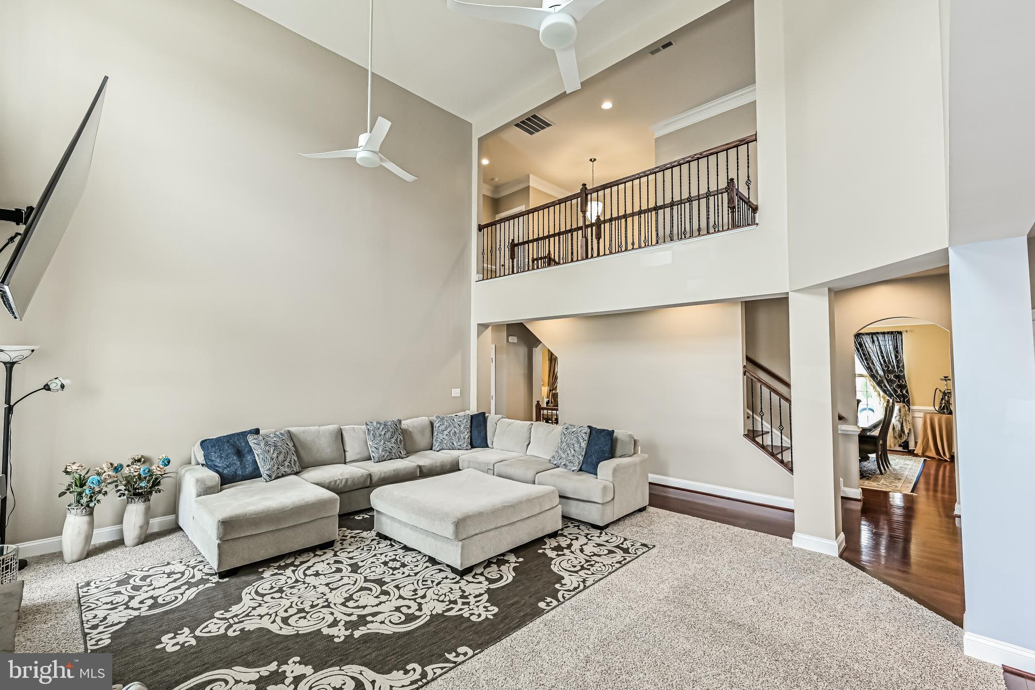 LIBERTY KNOLLS - Residential