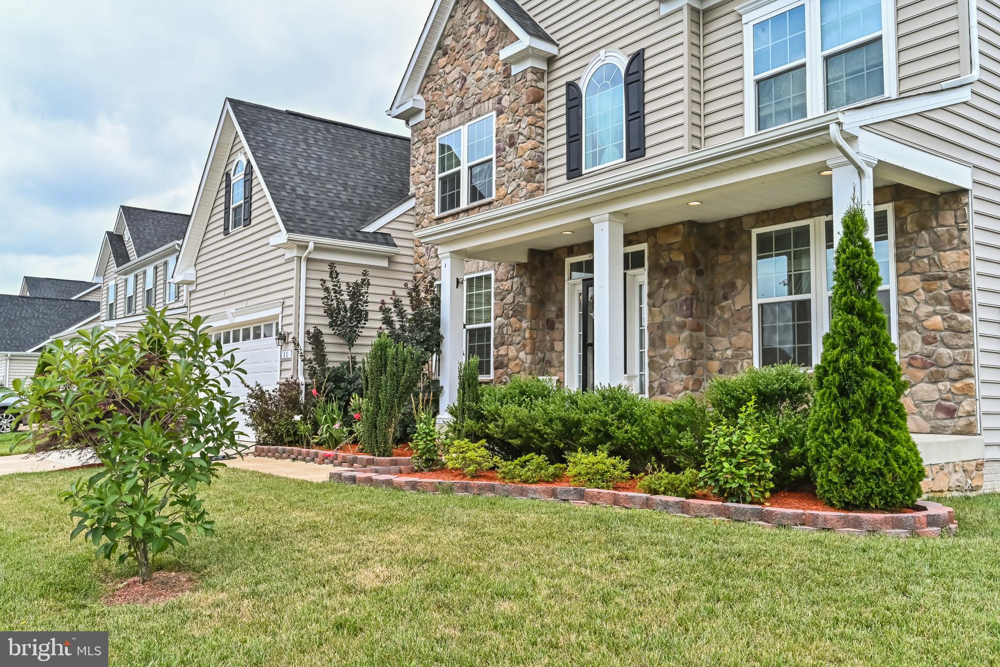 LIBERTY KNOLLS - Residential