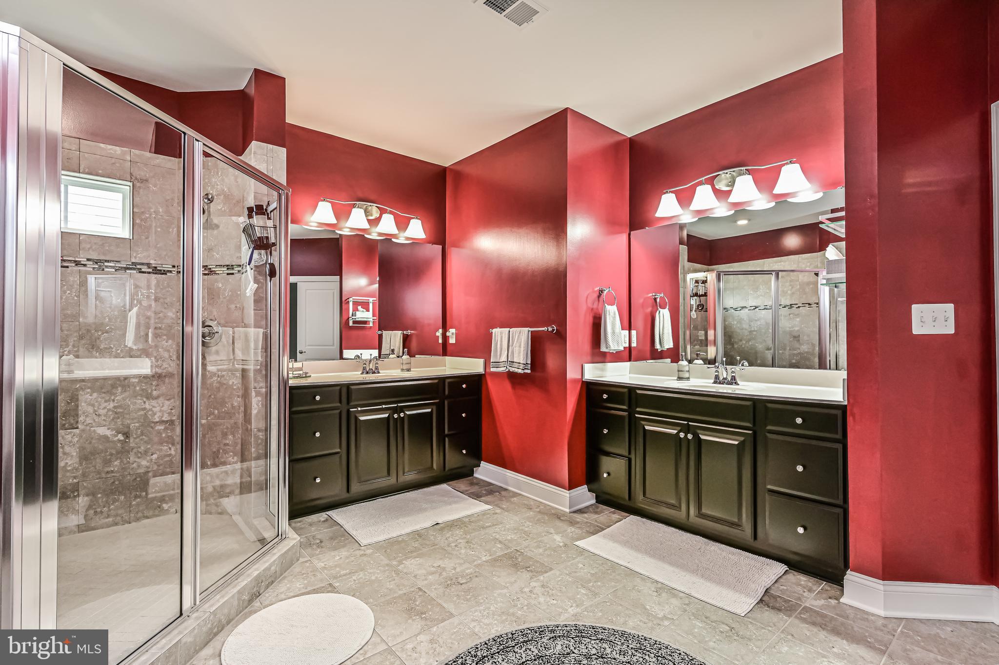 LIBERTY KNOLLS - Residential