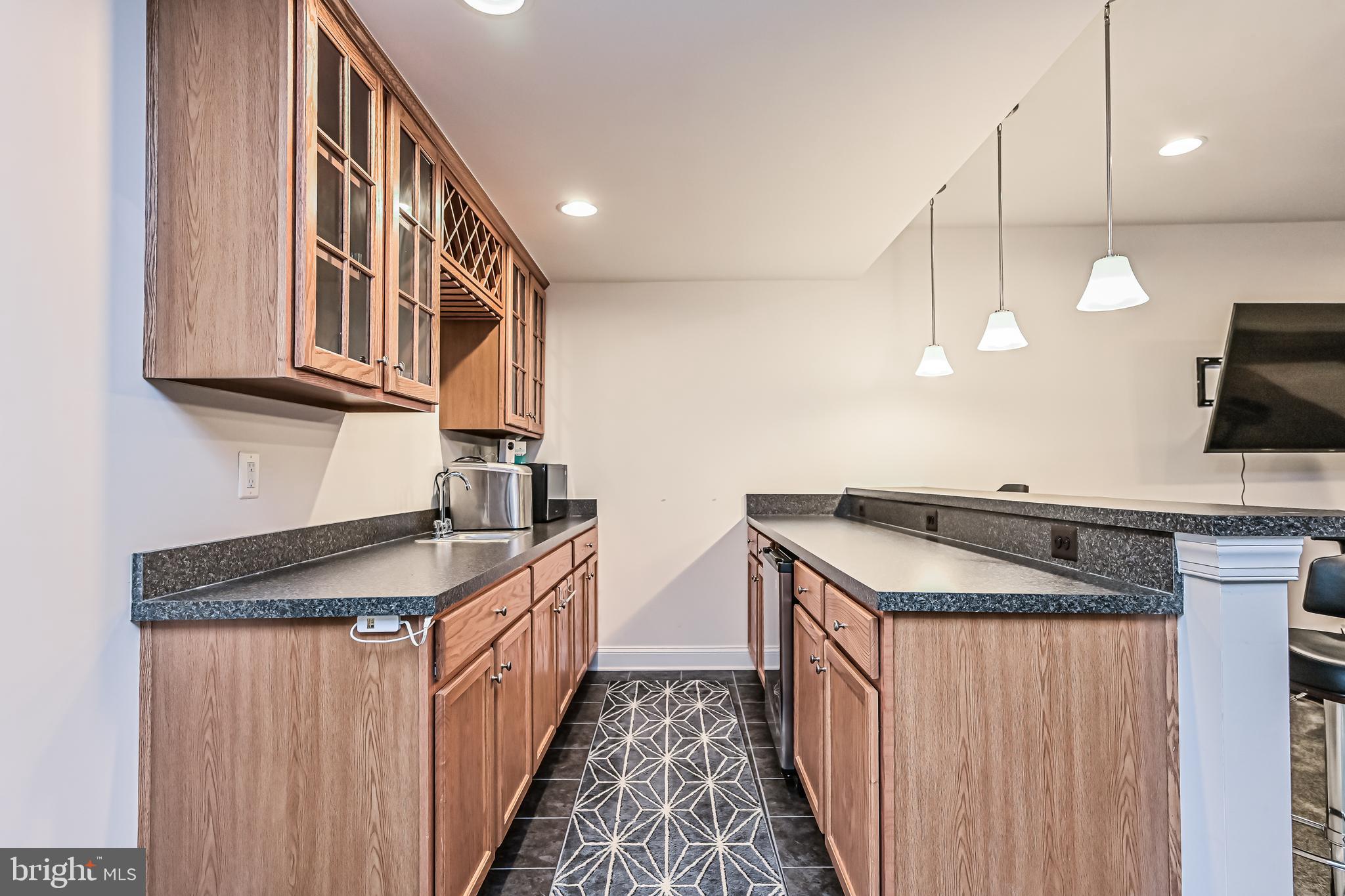 LIBERTY KNOLLS - Residential