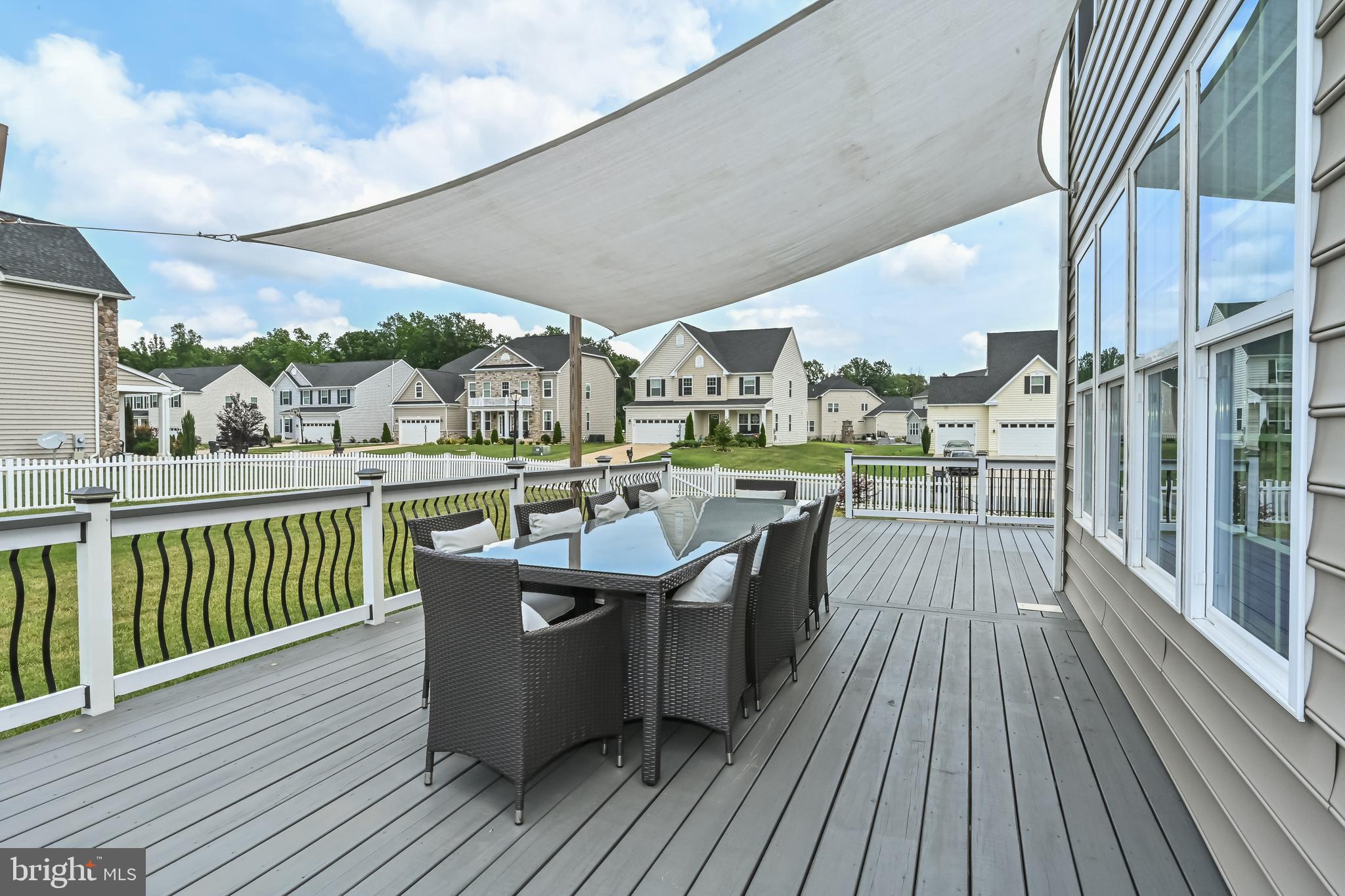 LIBERTY KNOLLS - Residential