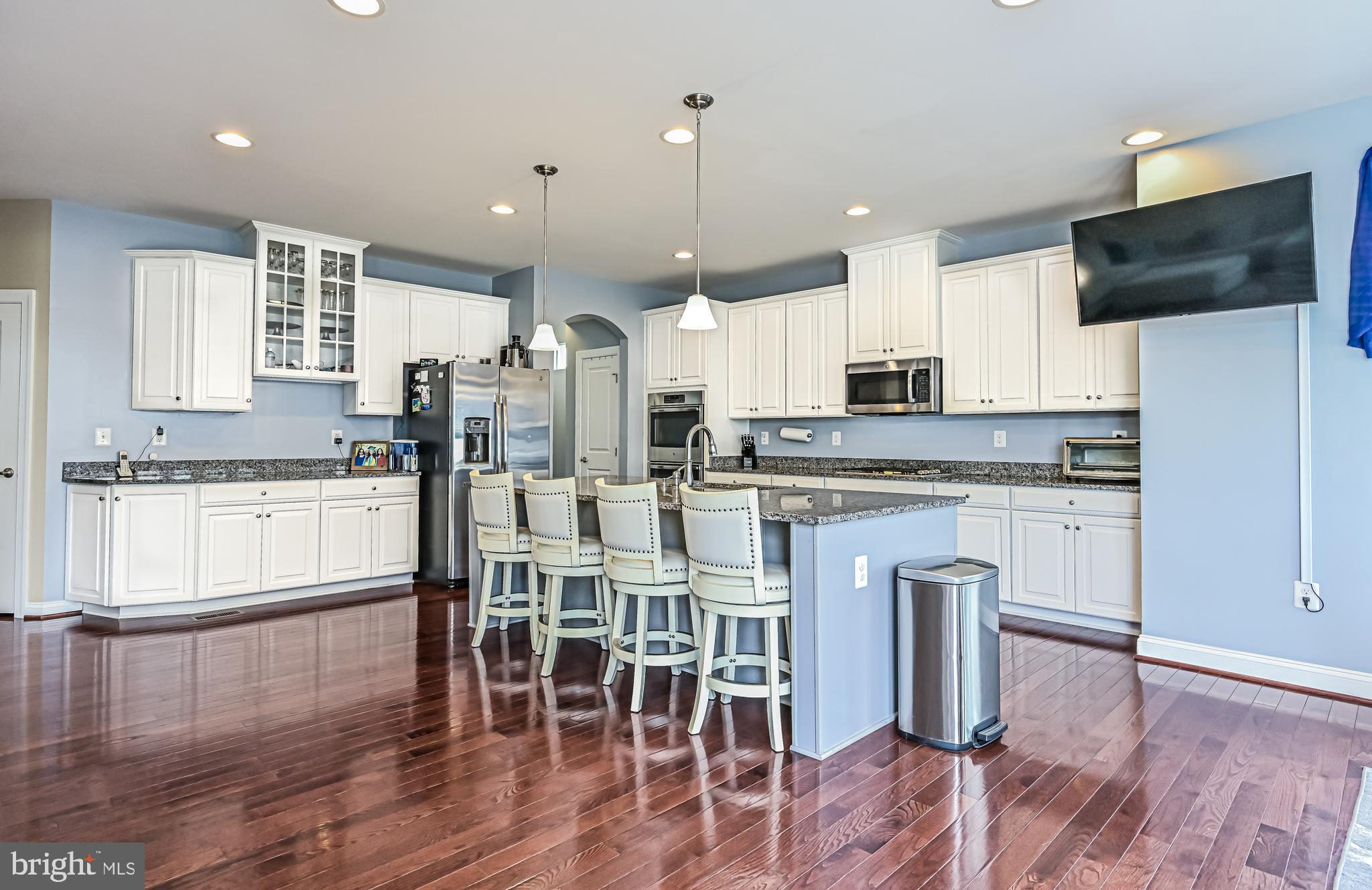 LIBERTY KNOLLS - Residential