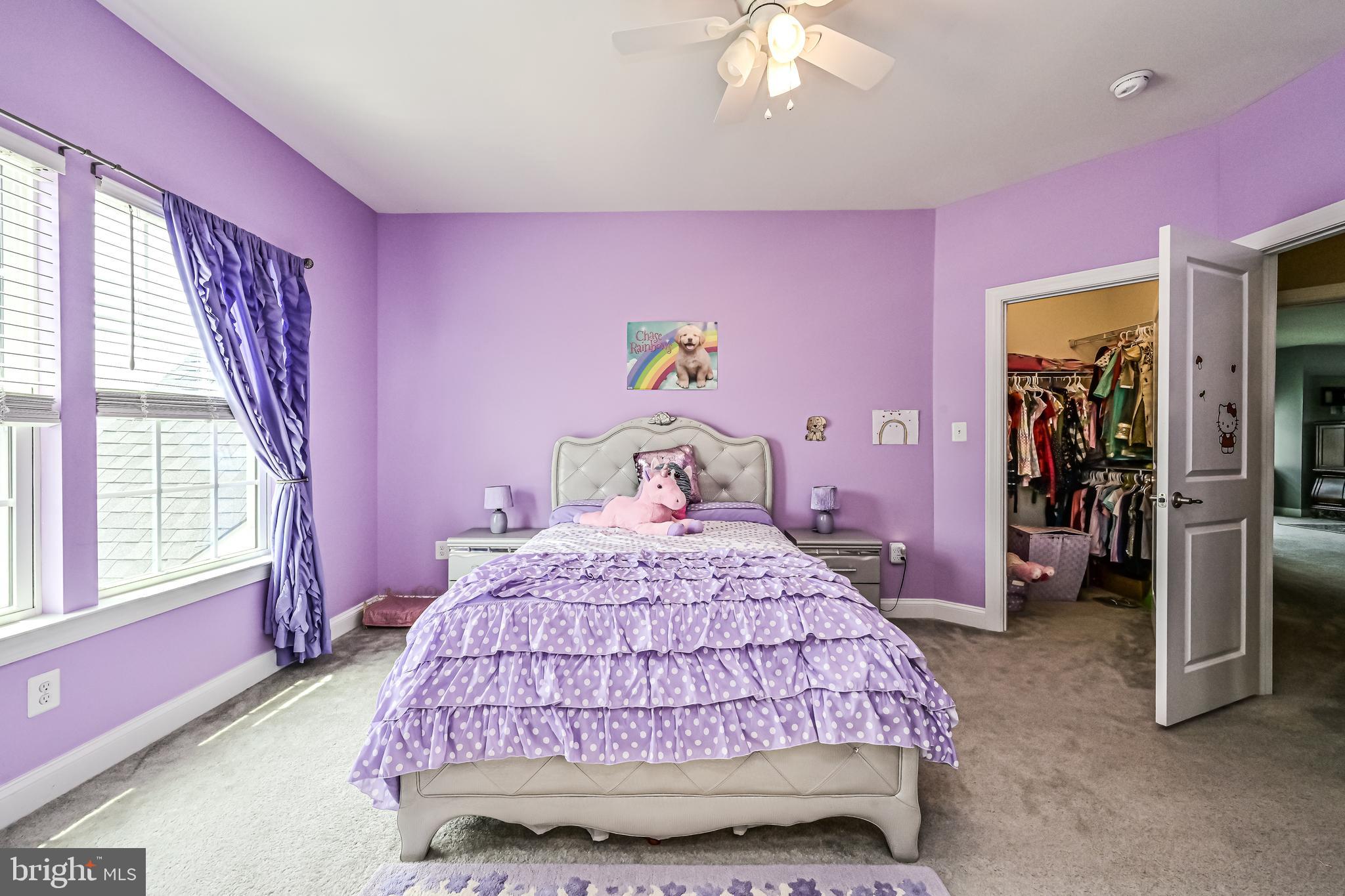 LIBERTY KNOLLS - Residential