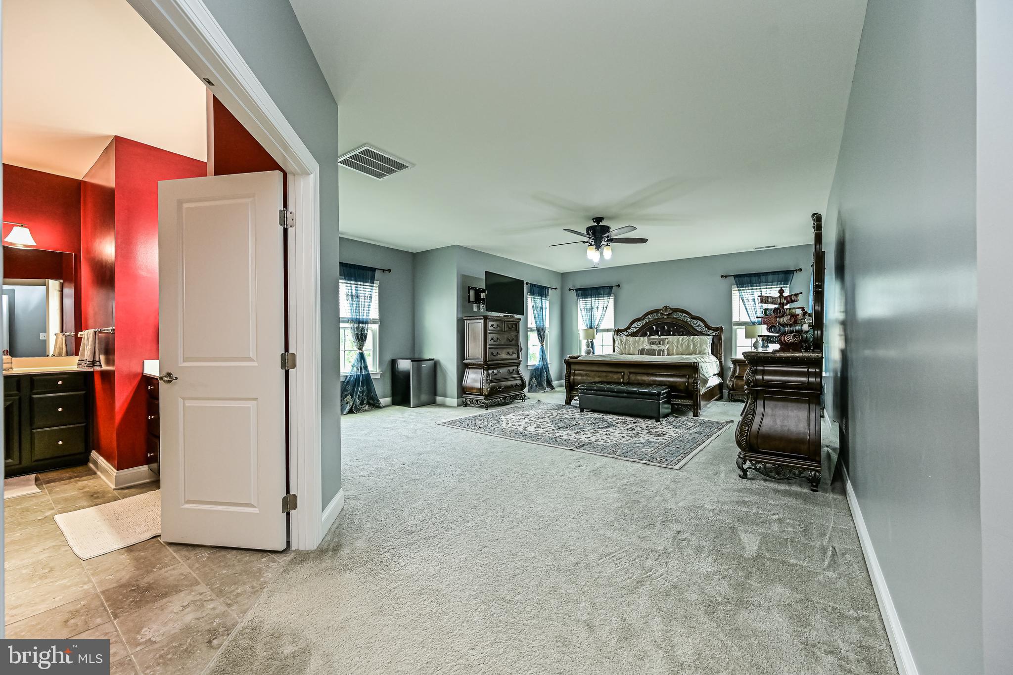 LIBERTY KNOLLS - Residential