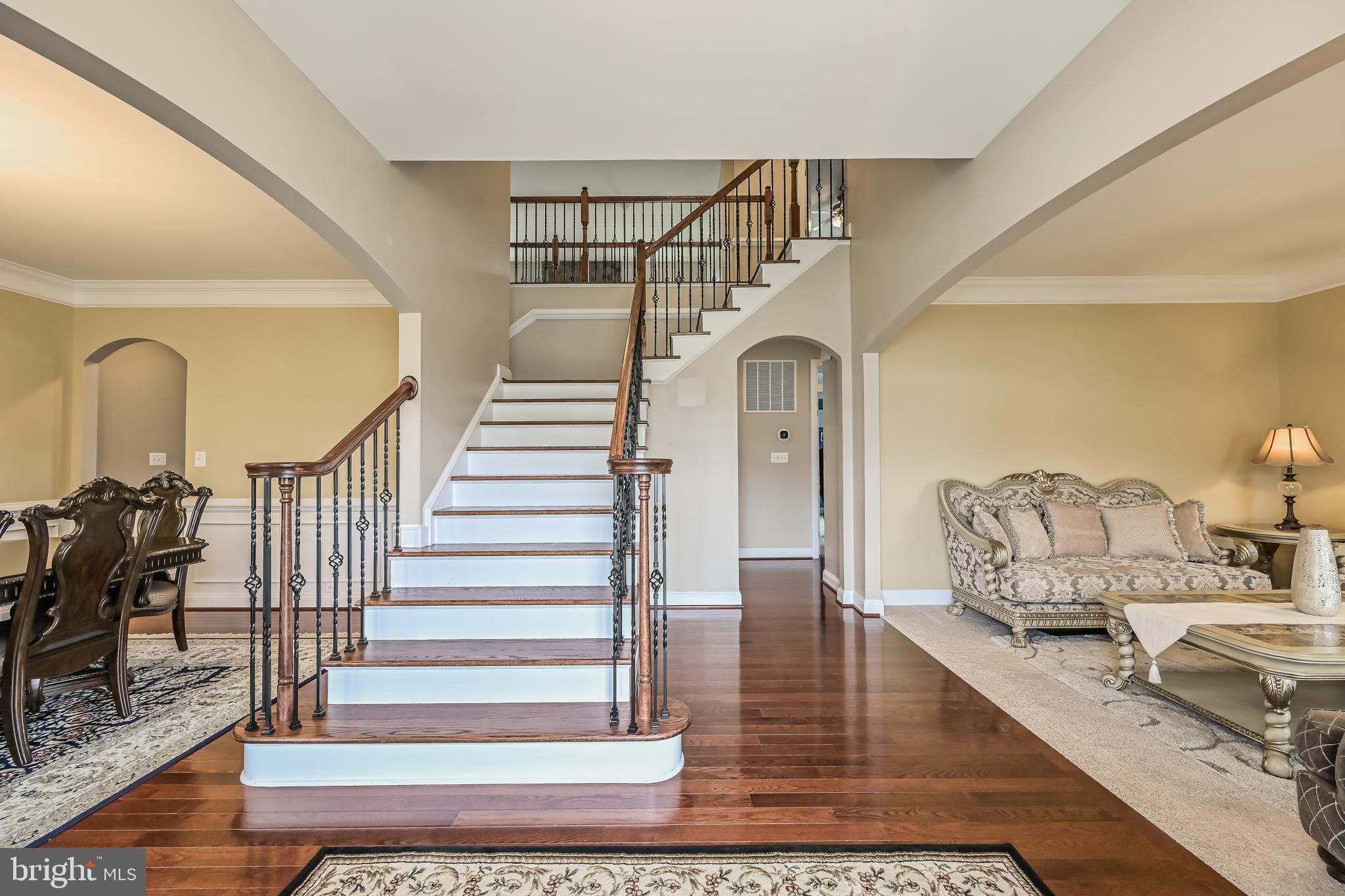 LIBERTY KNOLLS - Residential