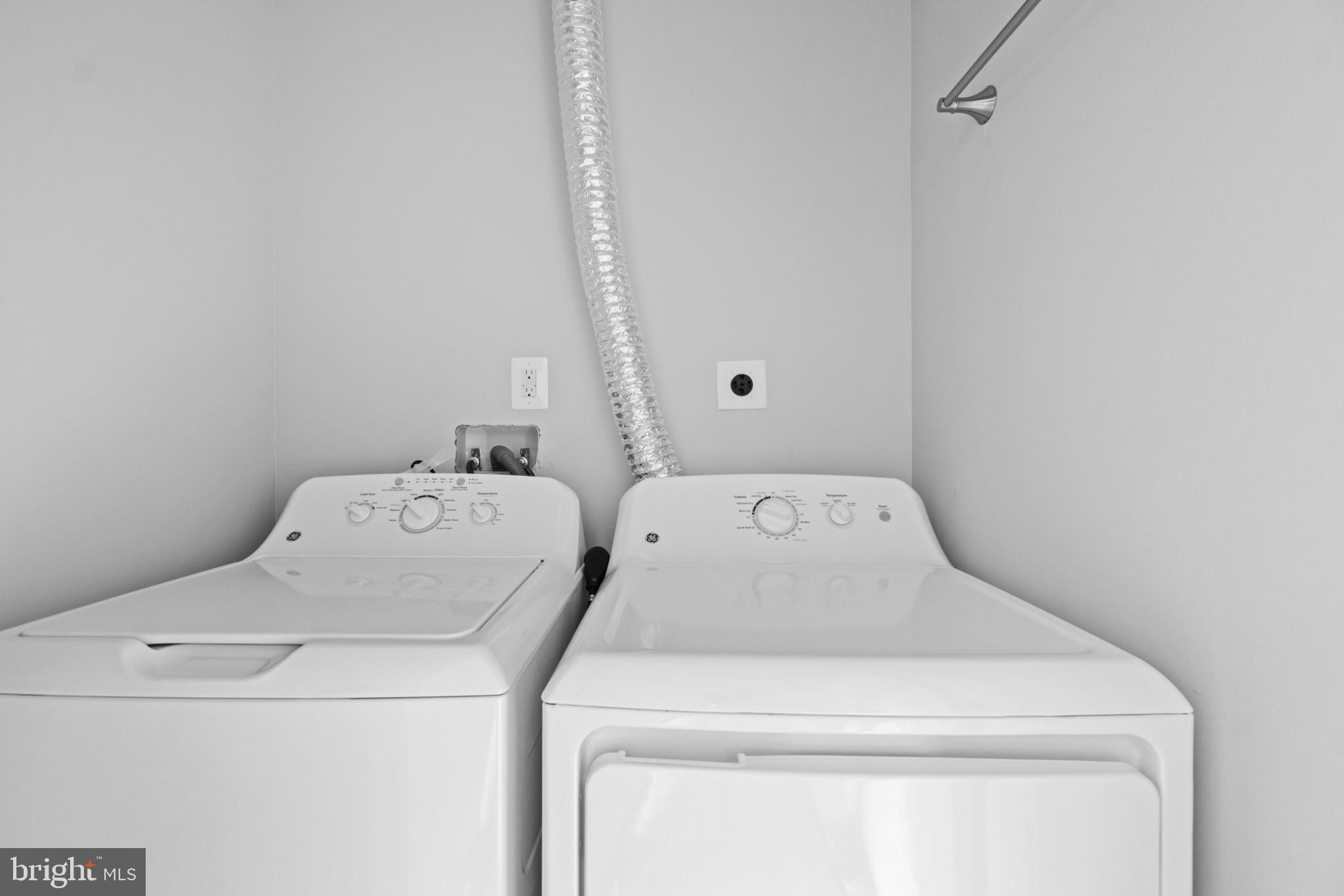 ARLINGTON - Residential Lease