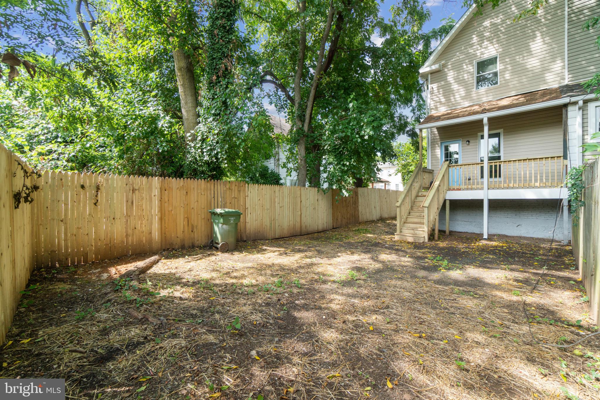 ARLINGTON - Residential Lease