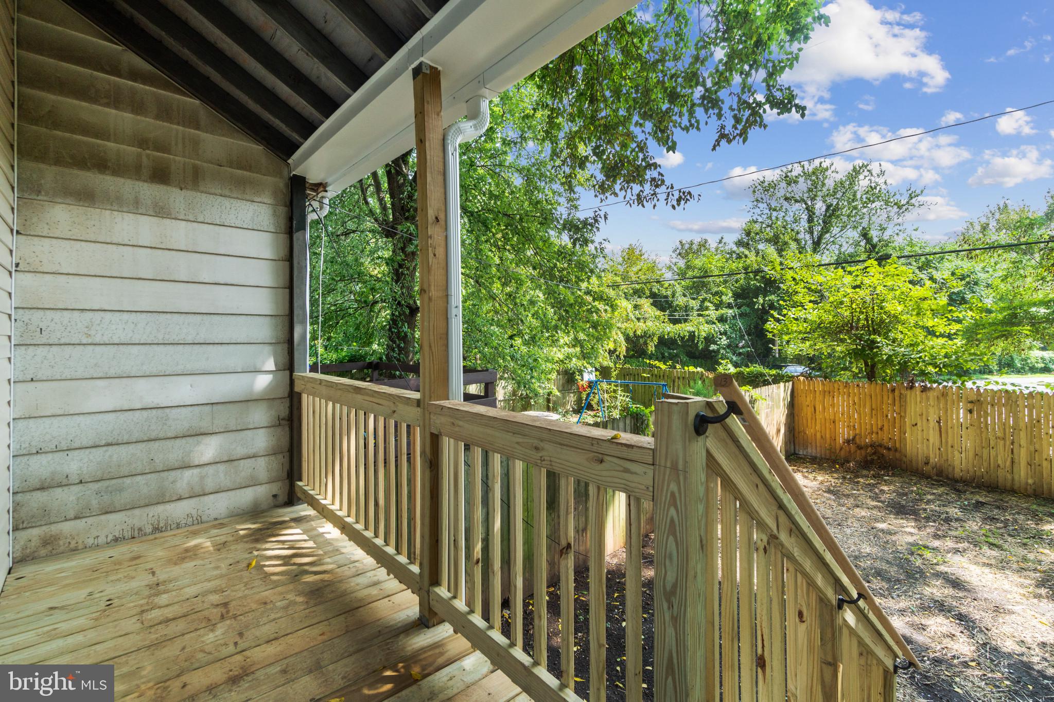 ARLINGTON - Residential Lease