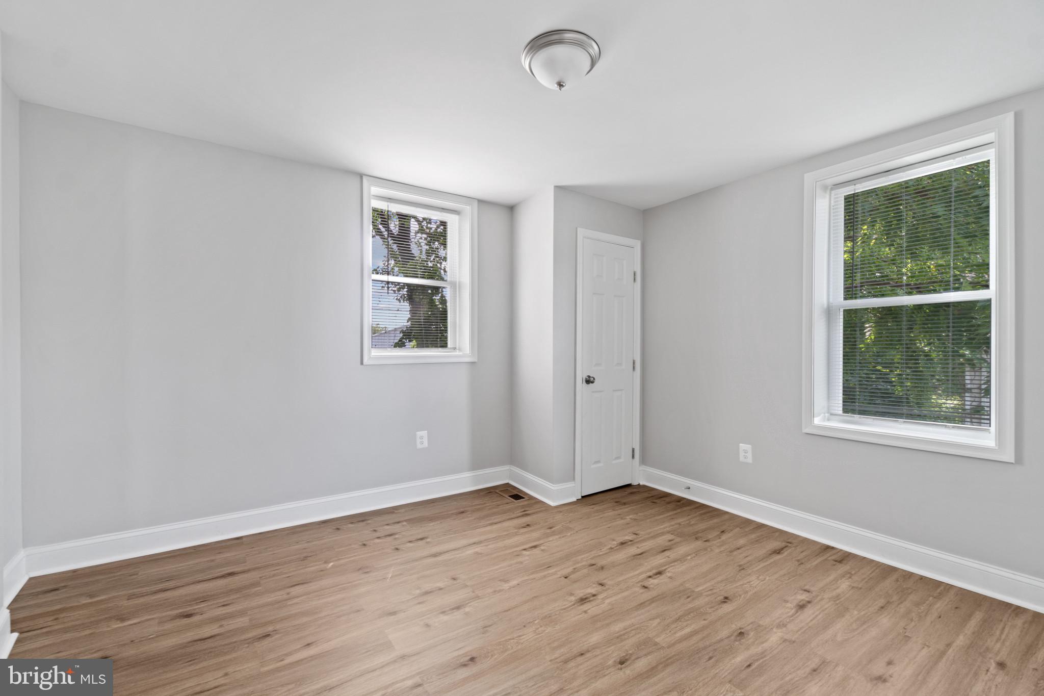 ARLINGTON - Residential Lease