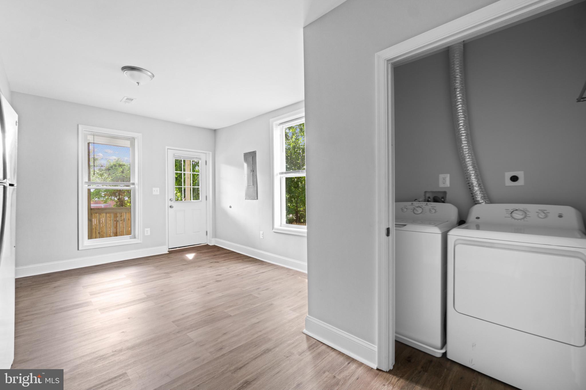 ARLINGTON - Residential Lease