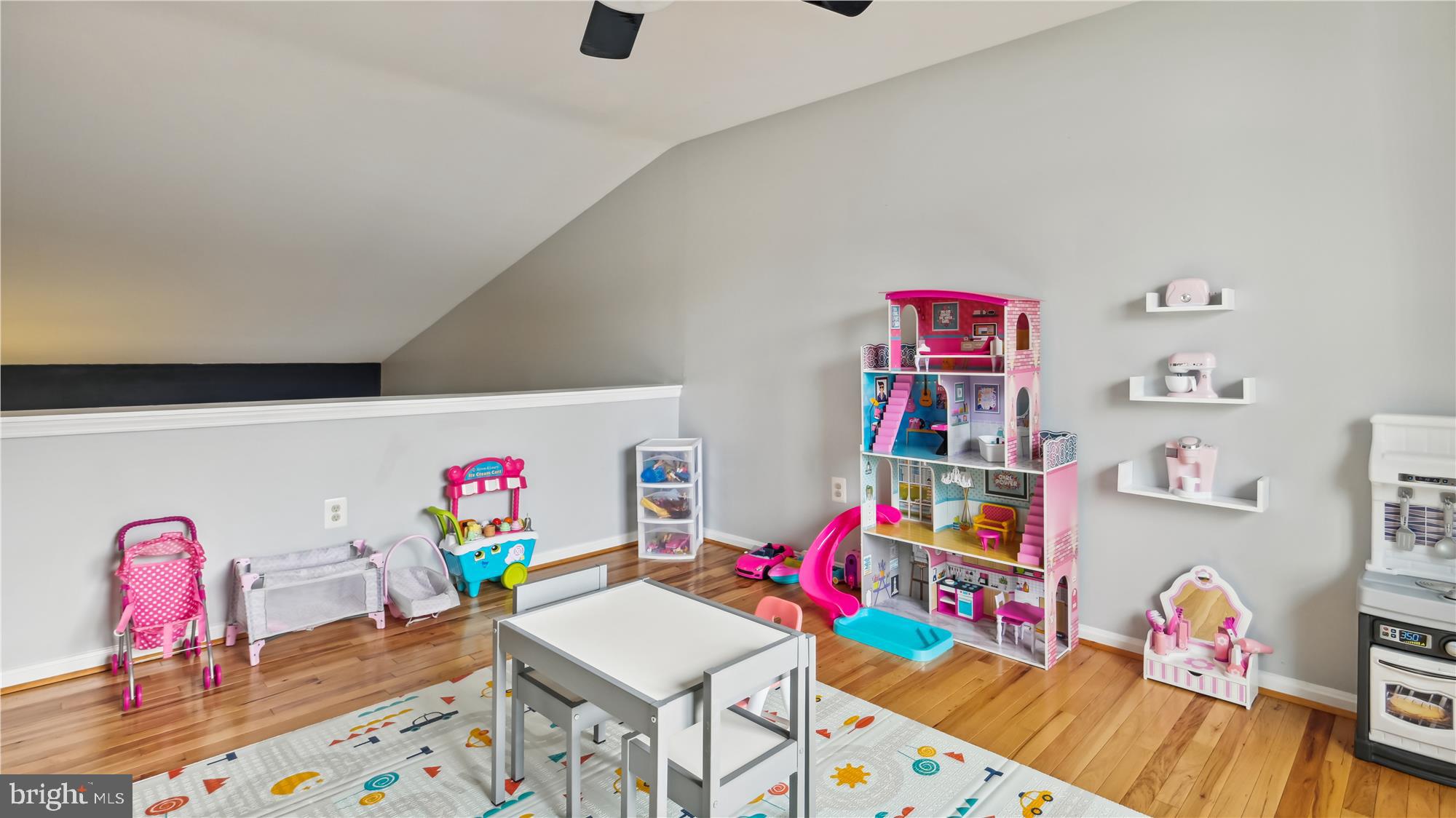 DALE CITY - Residential