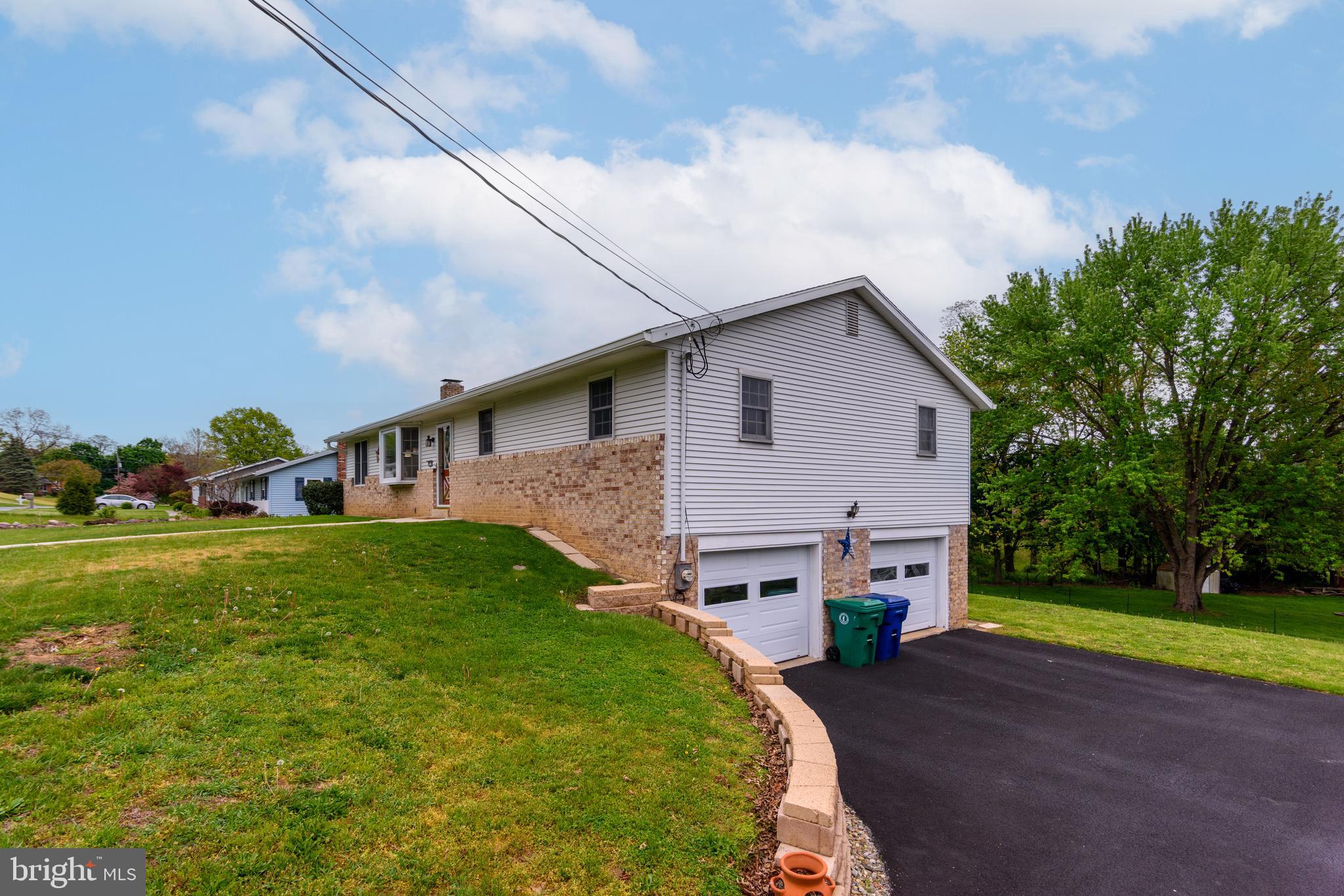 4919 BRETNEY DRIVE