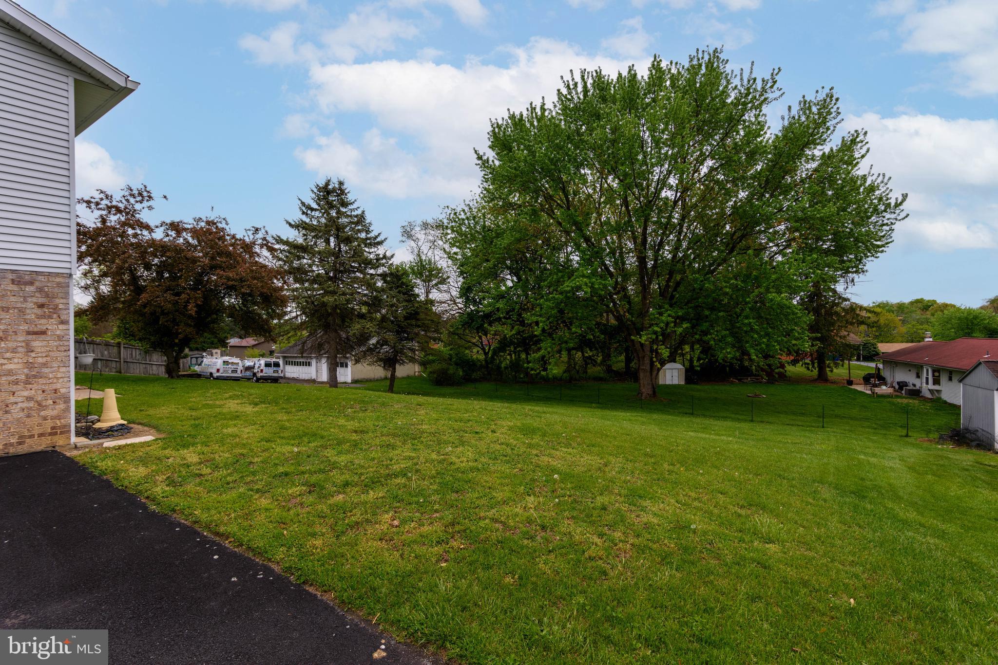 4919 BRETNEY DRIVE