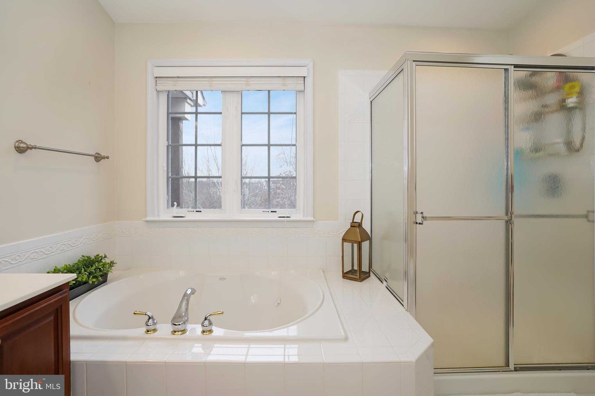 CHERRYTREE PARK - Residential