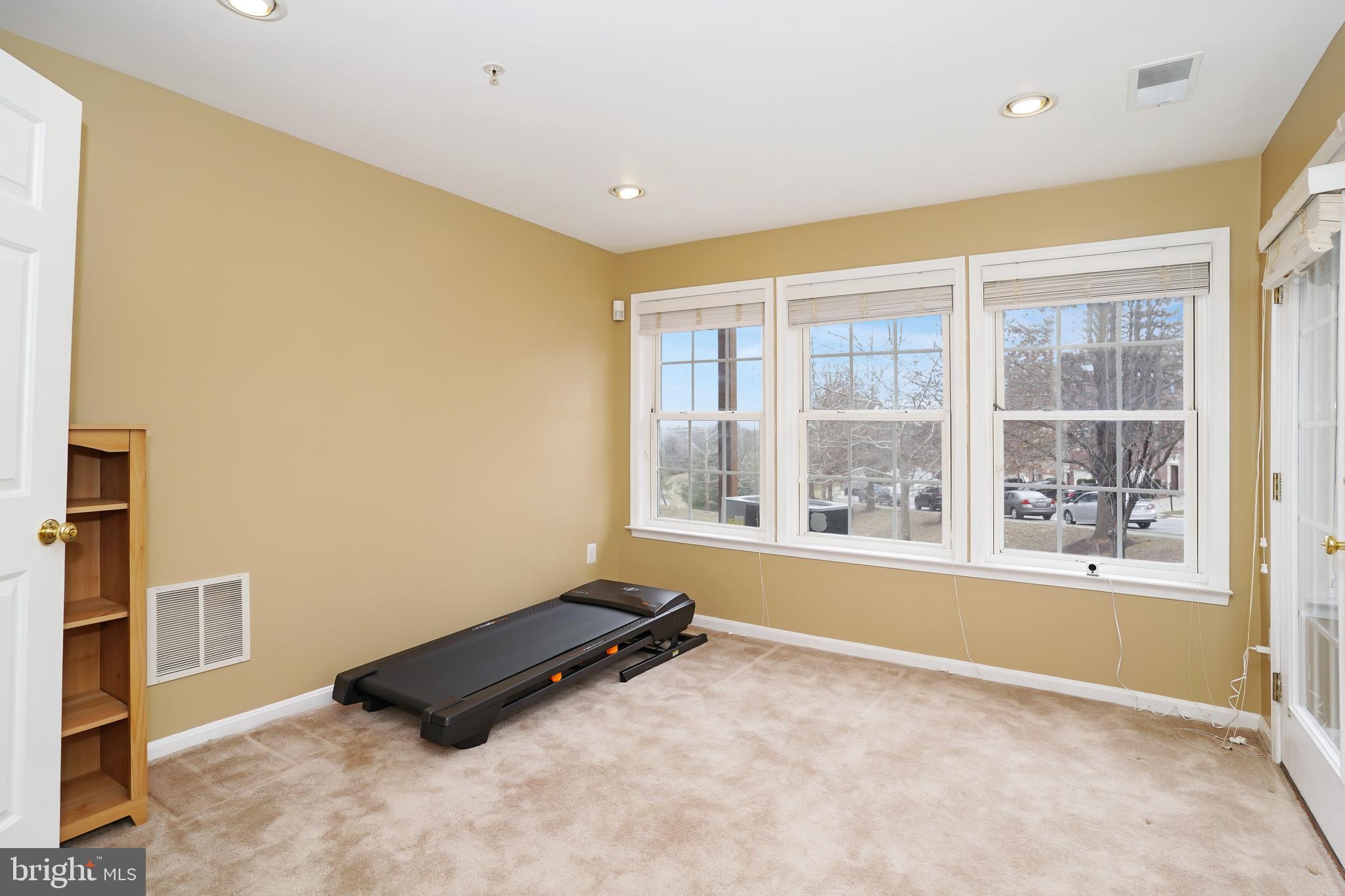 CHERRYTREE PARK - Residential