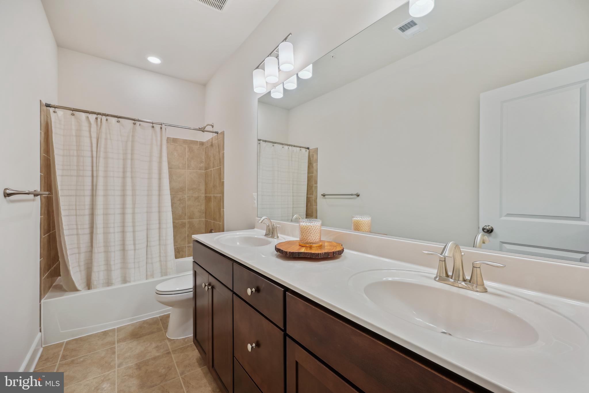 QUINCE ORCHARD - Residential