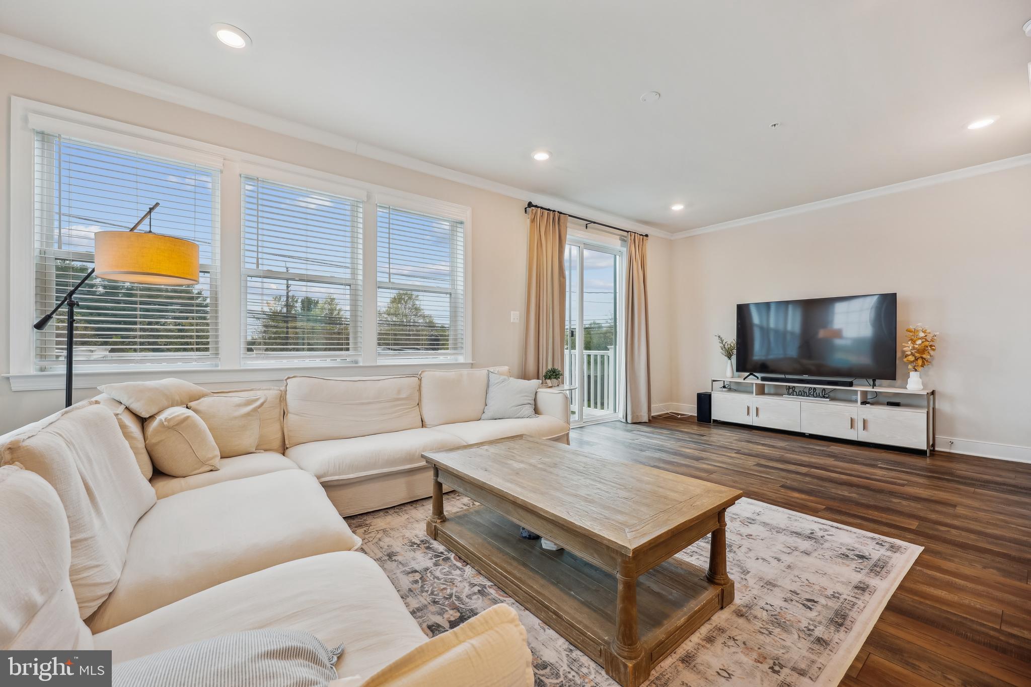 QUINCE ORCHARD - Residential