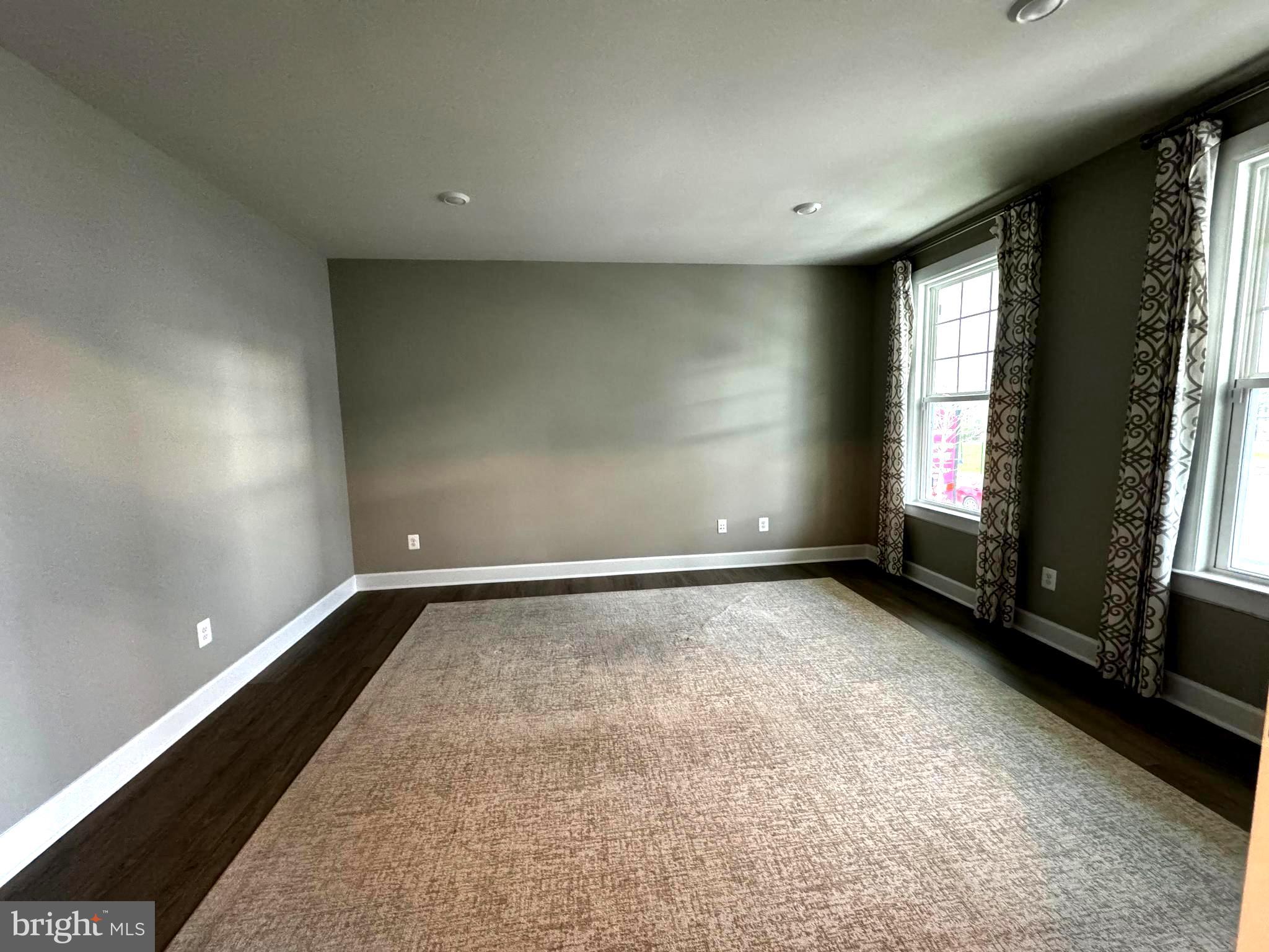 19420 TUSCARORA CROSSING DRIVE