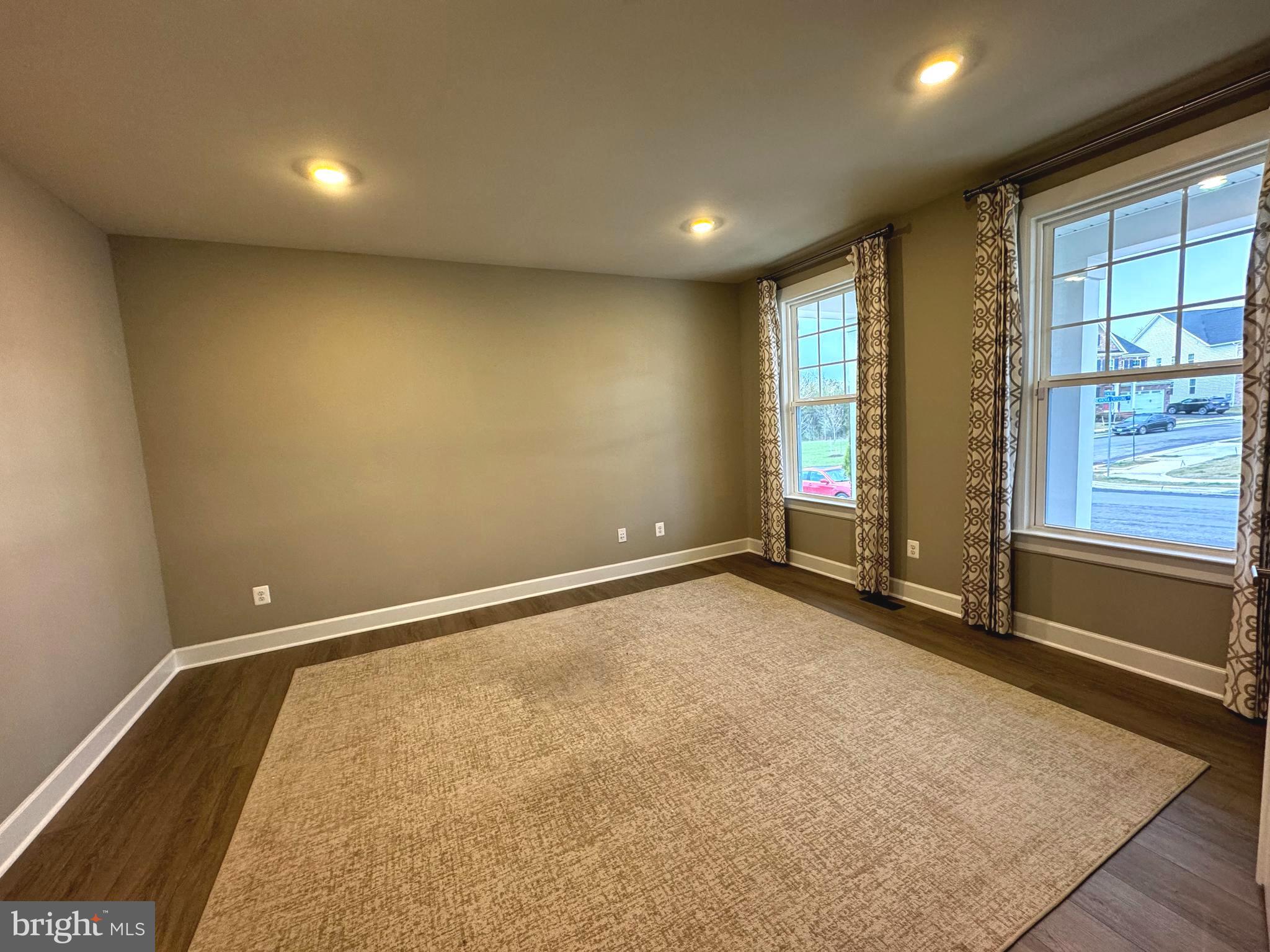 19420 TUSCARORA CROSSING DRIVE