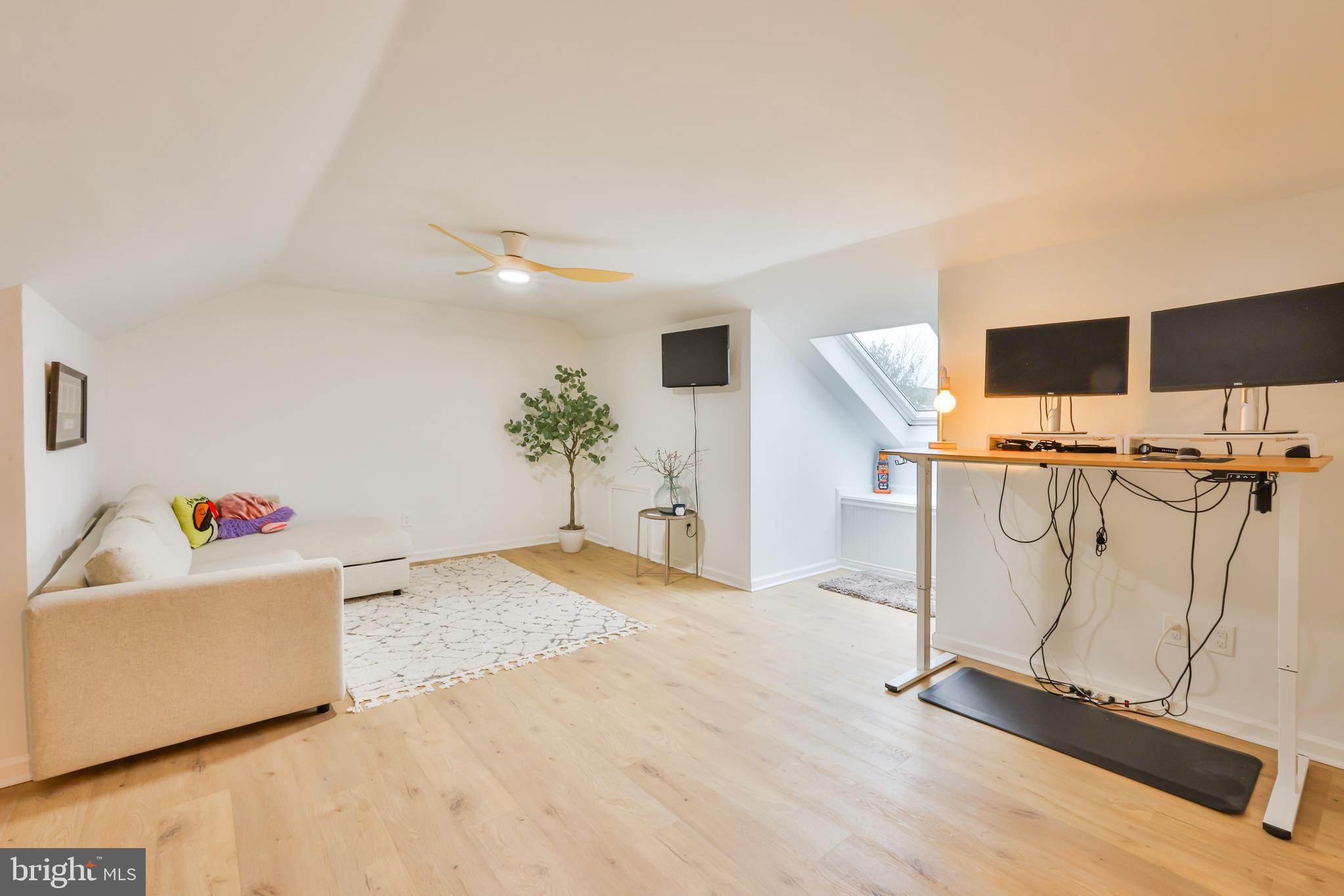 TANGLEWOOD - Residential Lease