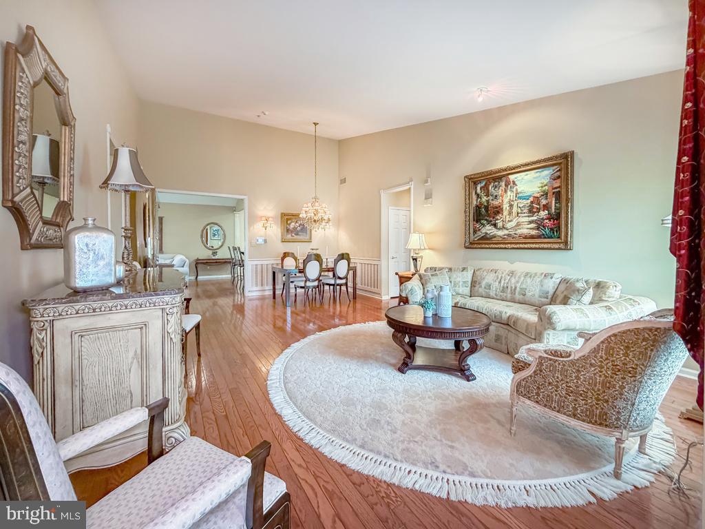 233 SHADY BROOK DRIVE