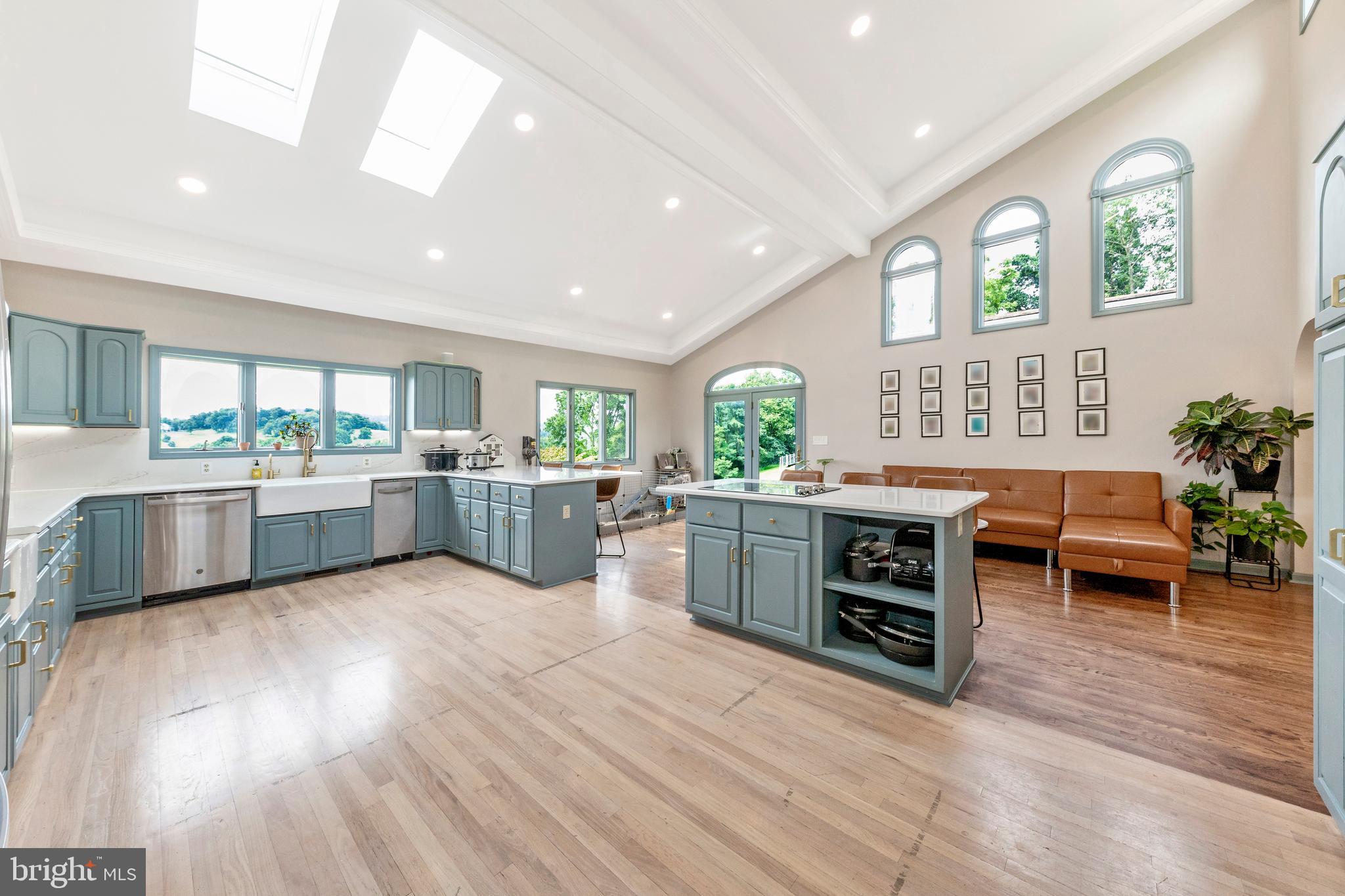 10011 BALTIMORE NATIONAL PIKE