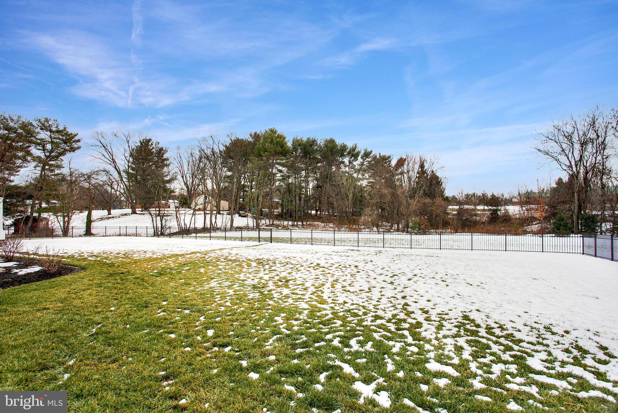 MEADOW BROOK FARM - Residential