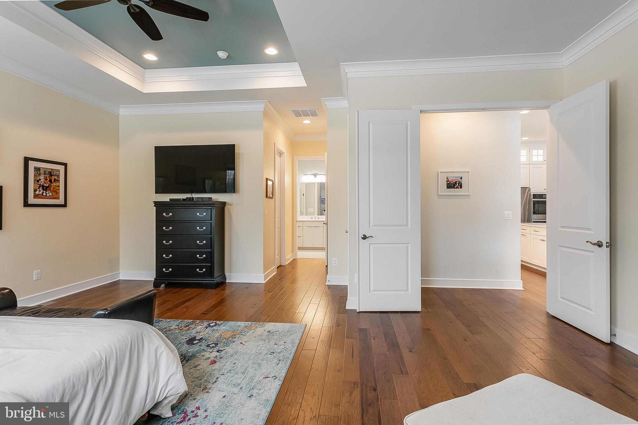 MEADOW BROOK FARM - Residential