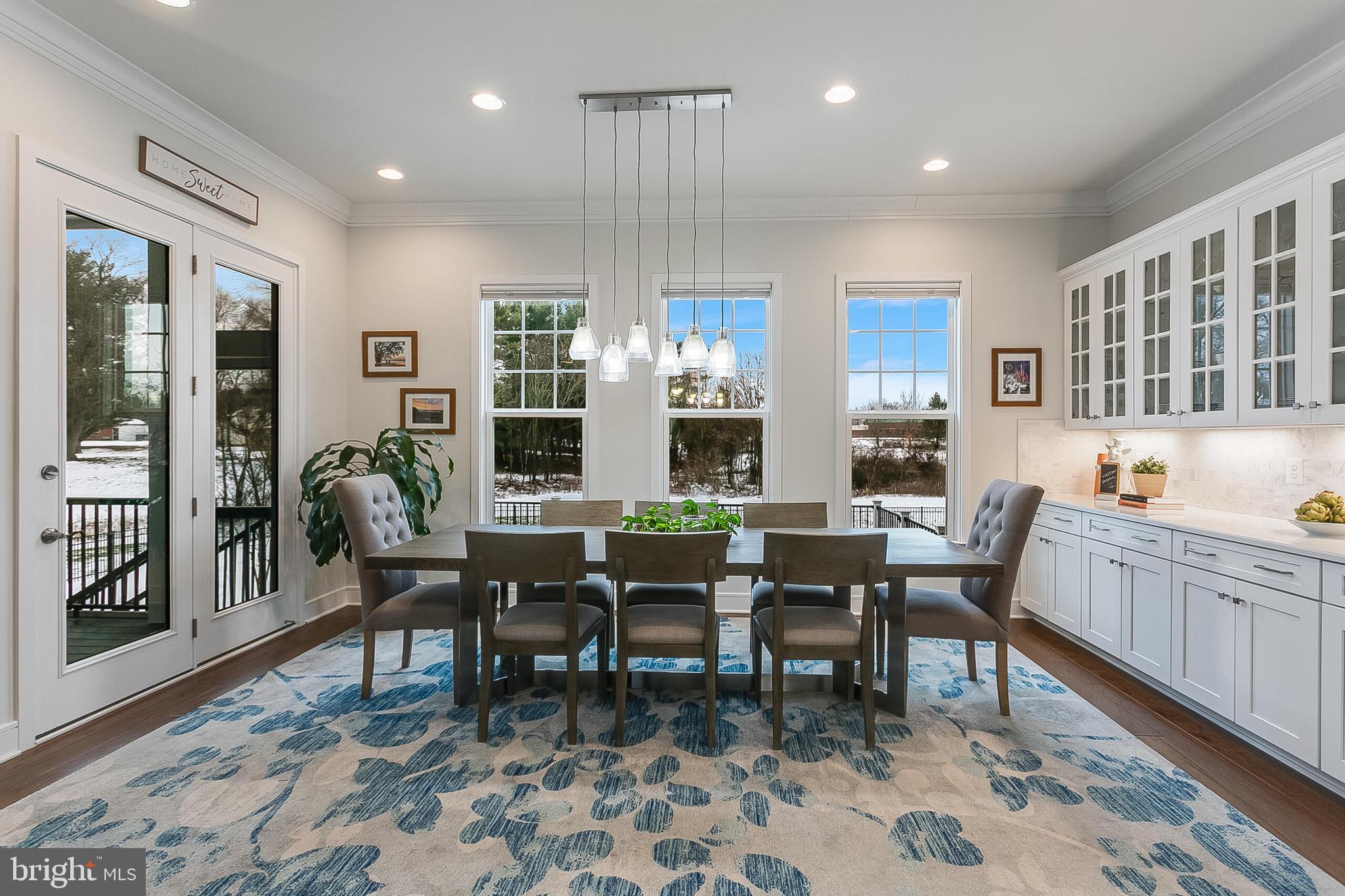 MEADOW BROOK FARM - Residential