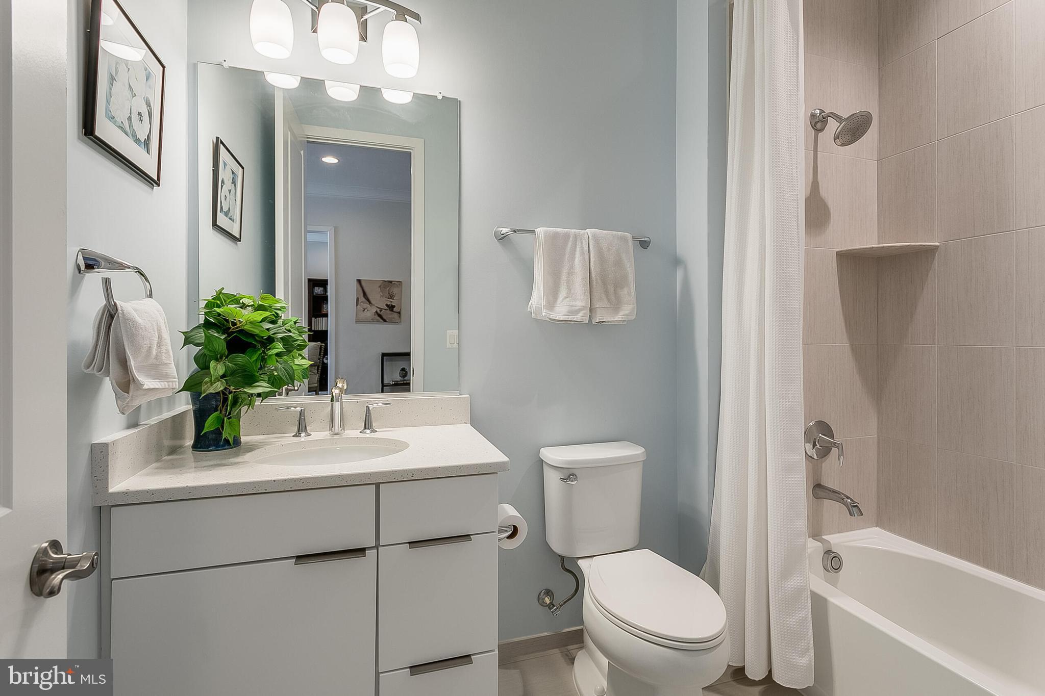 MEADOW BROOK FARM - Residential