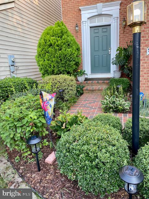 8011 GEORGE FOX PLACE