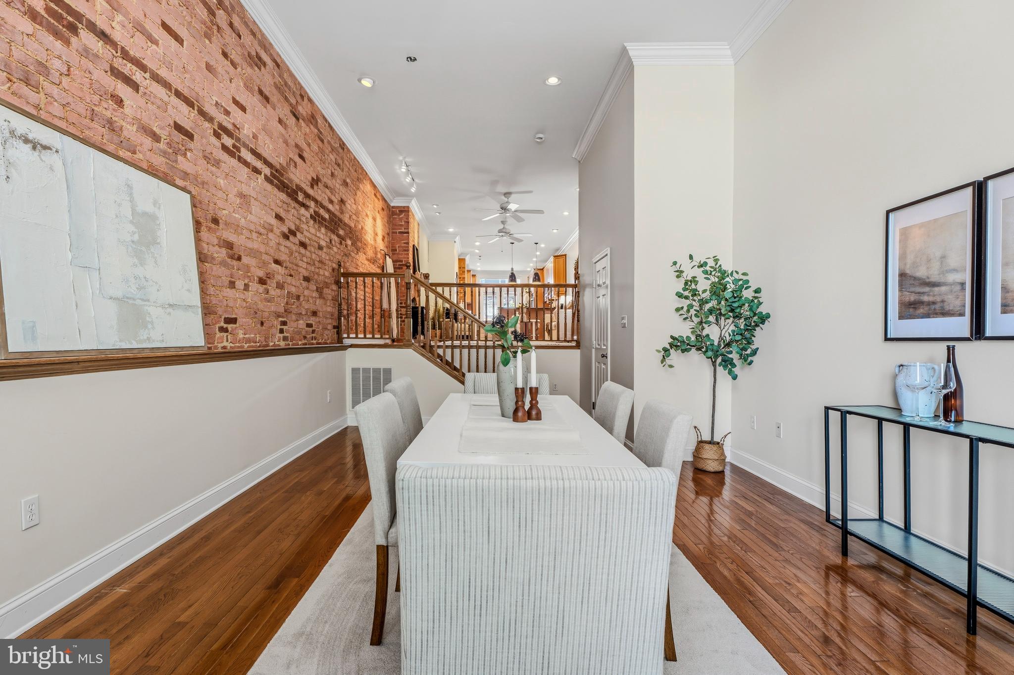 CHARLES VILLAGE - Residential